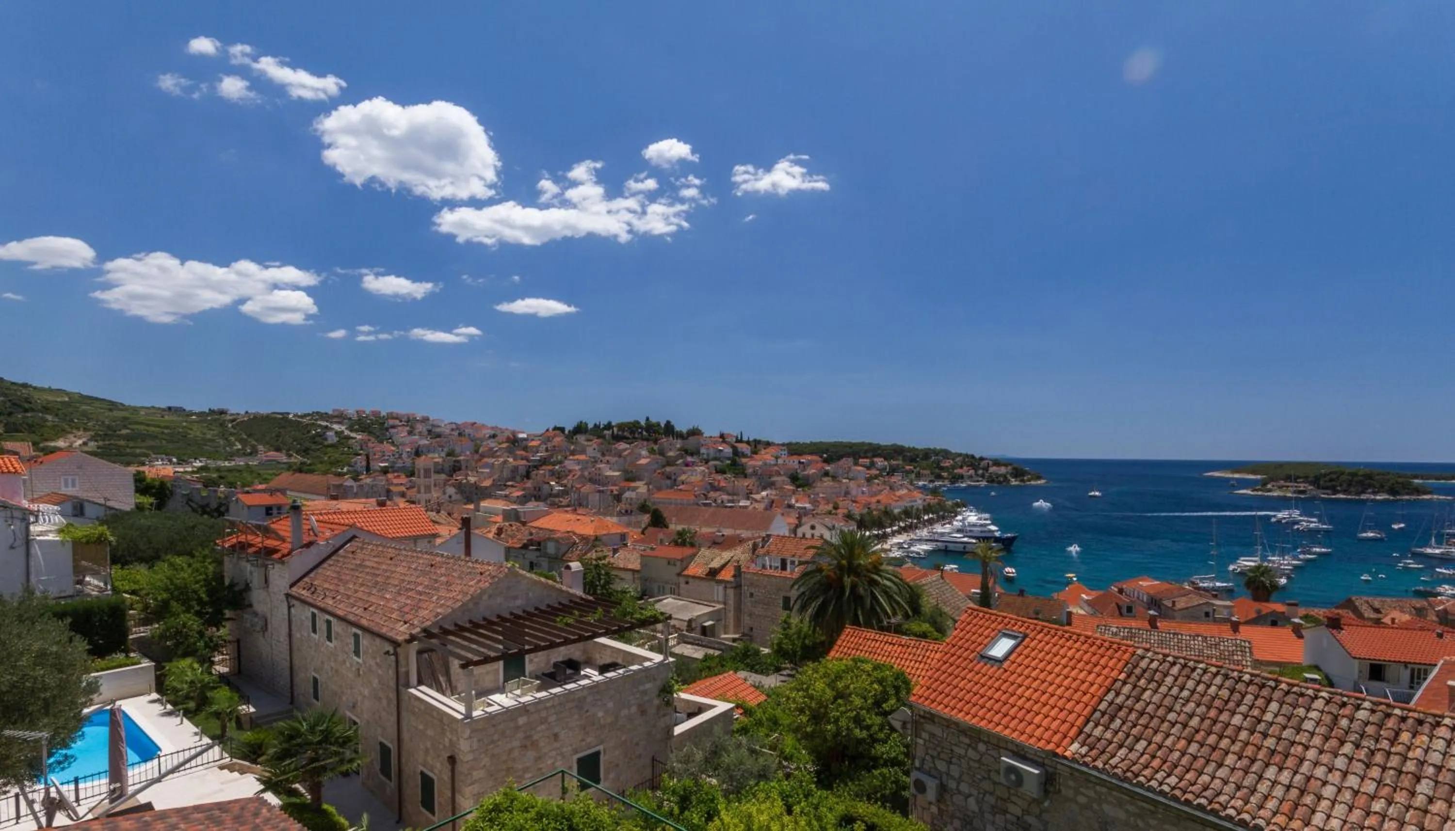 Garden in Apartments and Rooms Bonkan Hvar