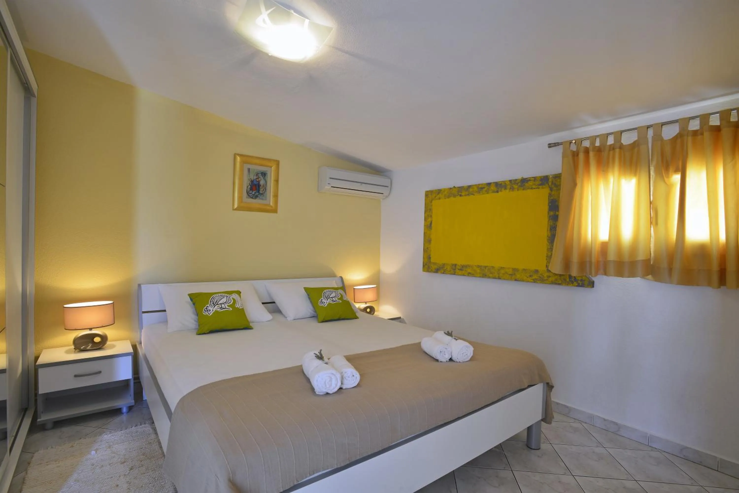 Bedroom, Bed in Apartments and Rooms Bonkan Hvar
