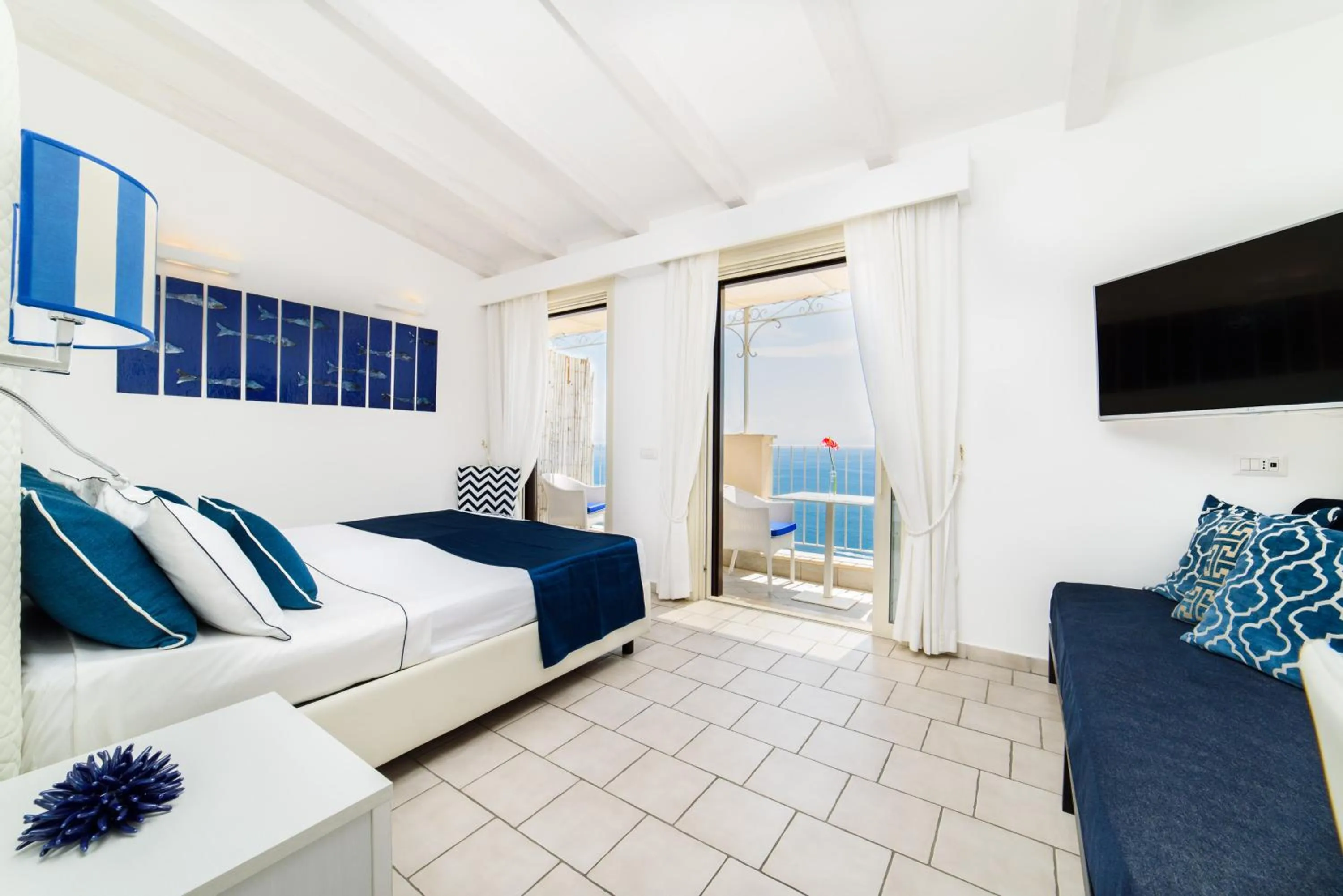 View (from property/room), Bed in Residenza Al Pesce D'Oro