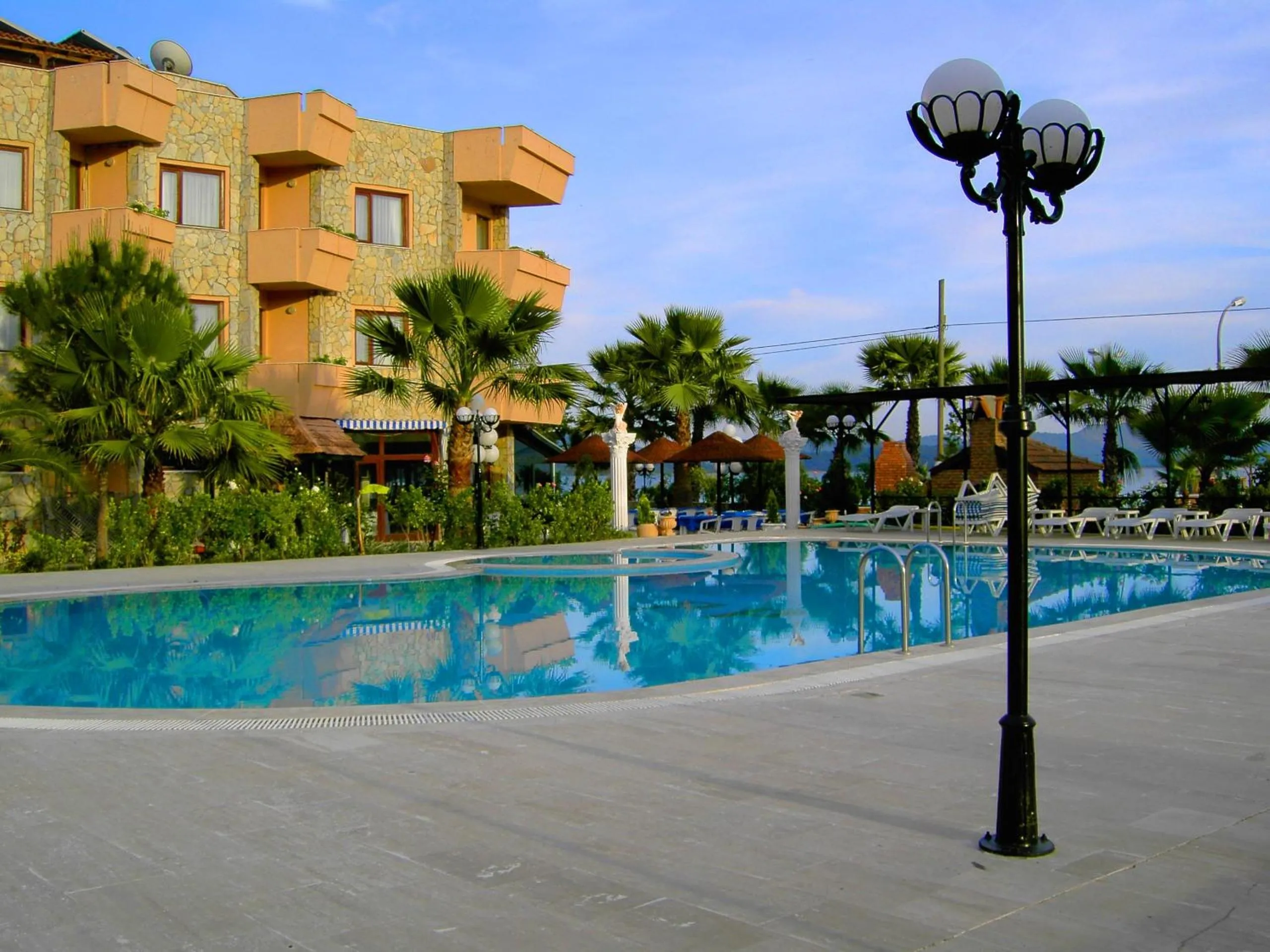 Pool view in Panorama Plaza