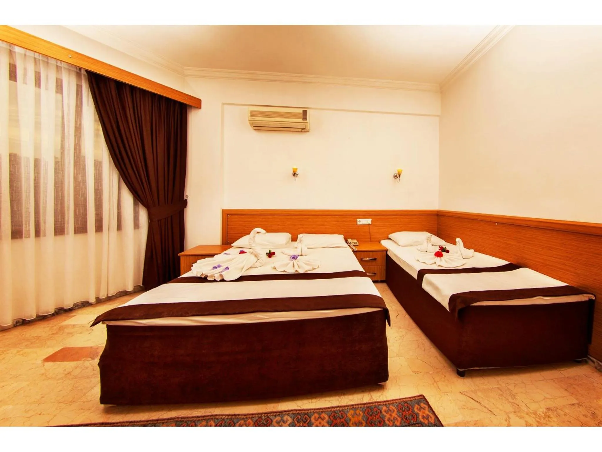 Bed in Panorama Plaza