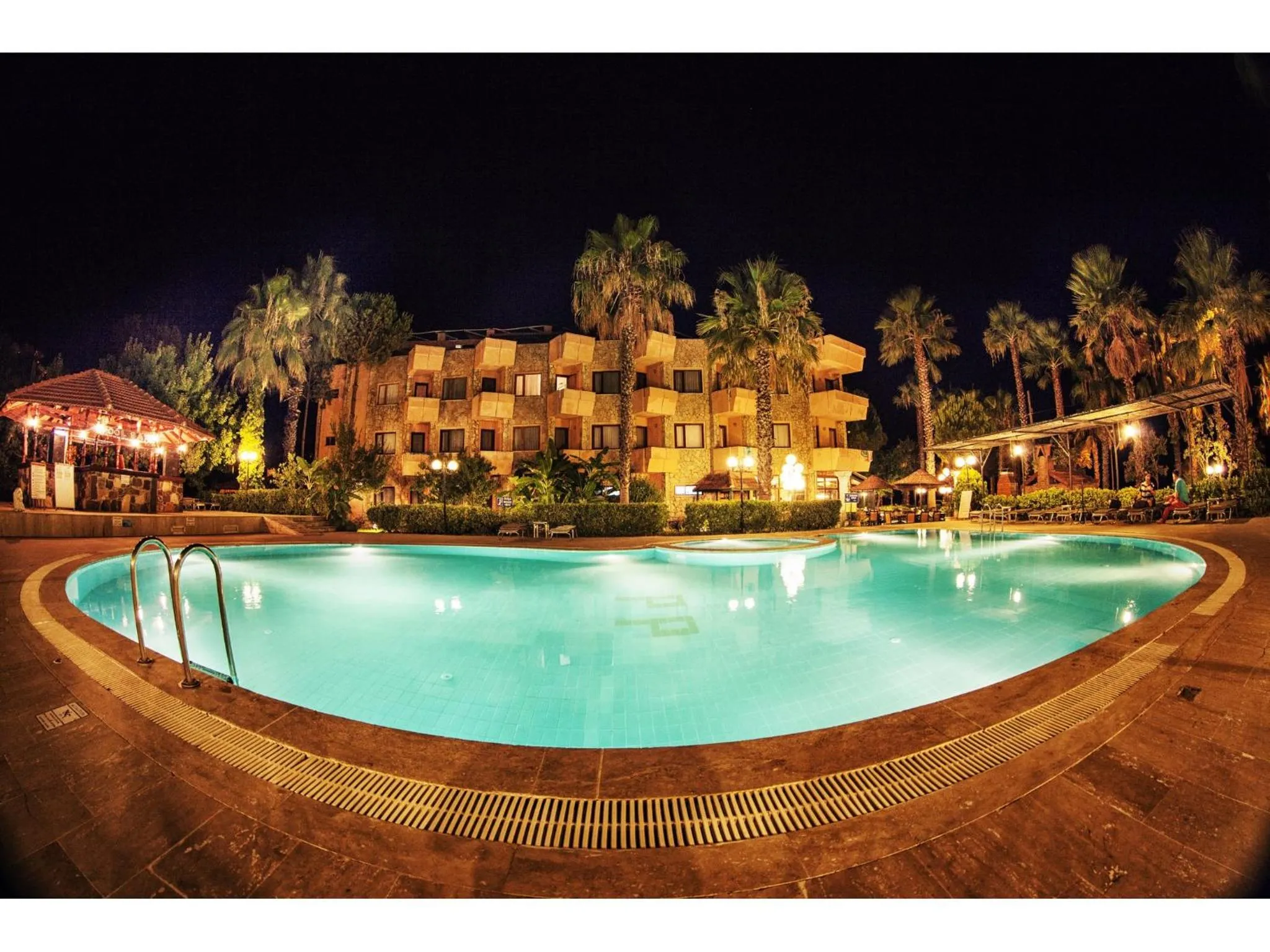 Pool view in Panorama Plaza