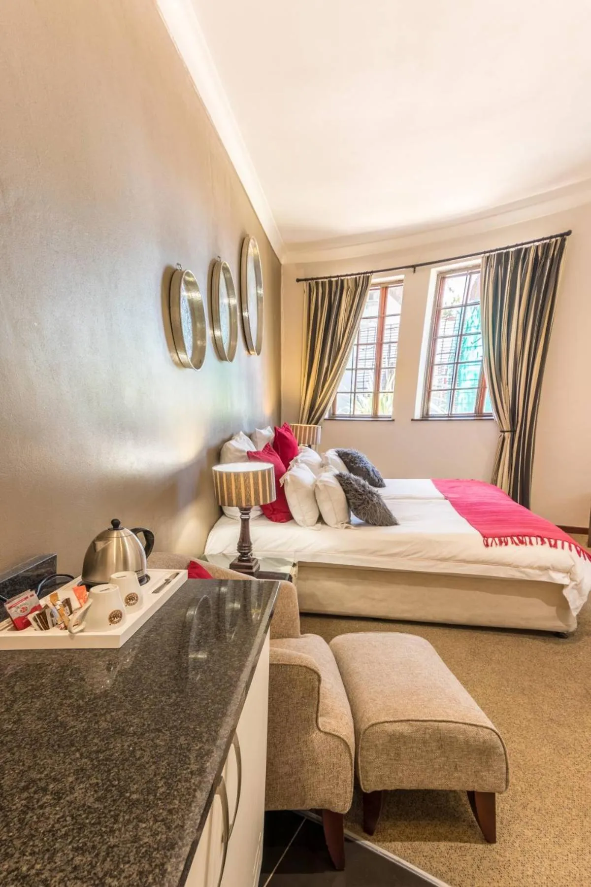 Bed in Constantia Hotel and Conference Centre