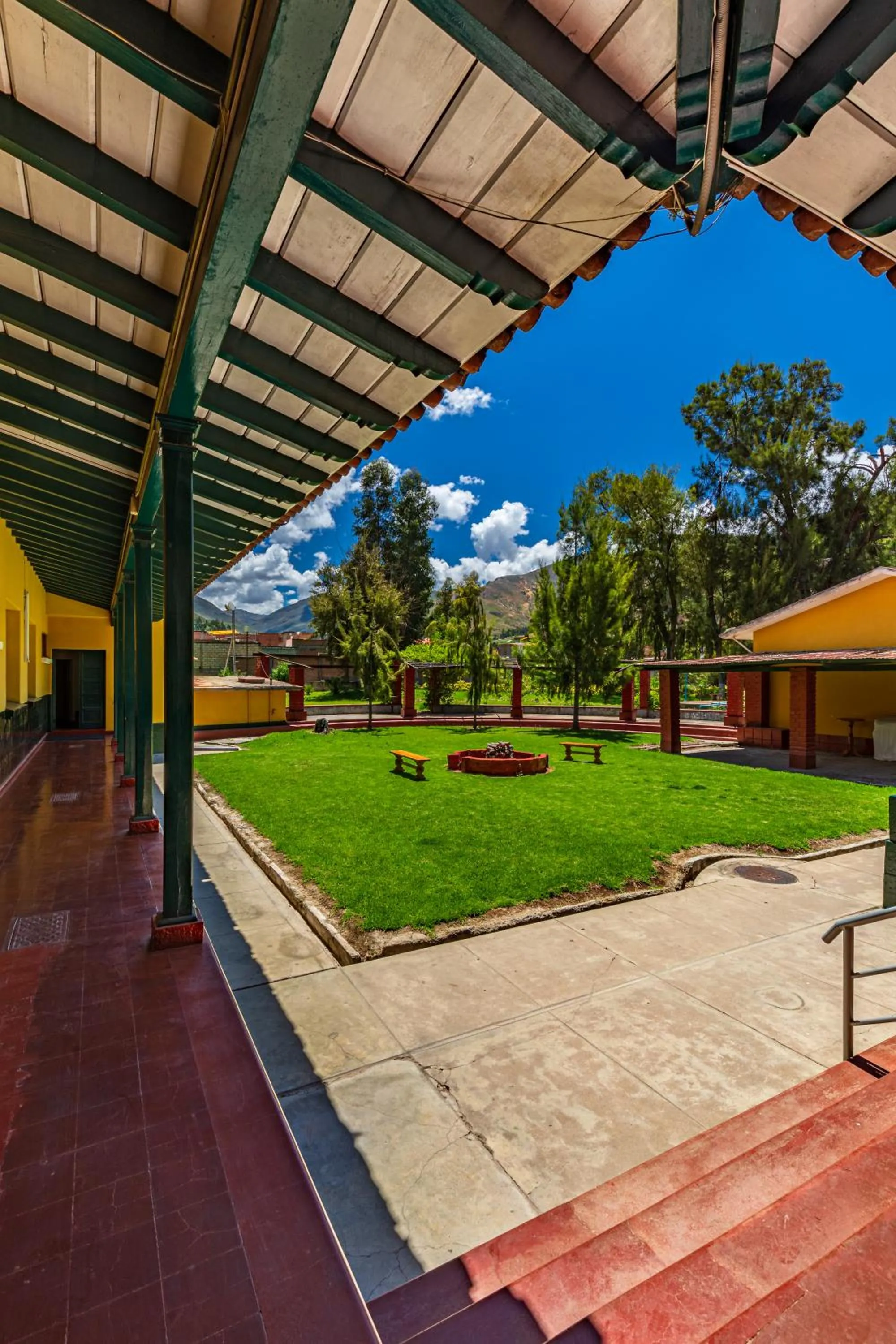 Garden in LP Los Portales Hotel Tarma