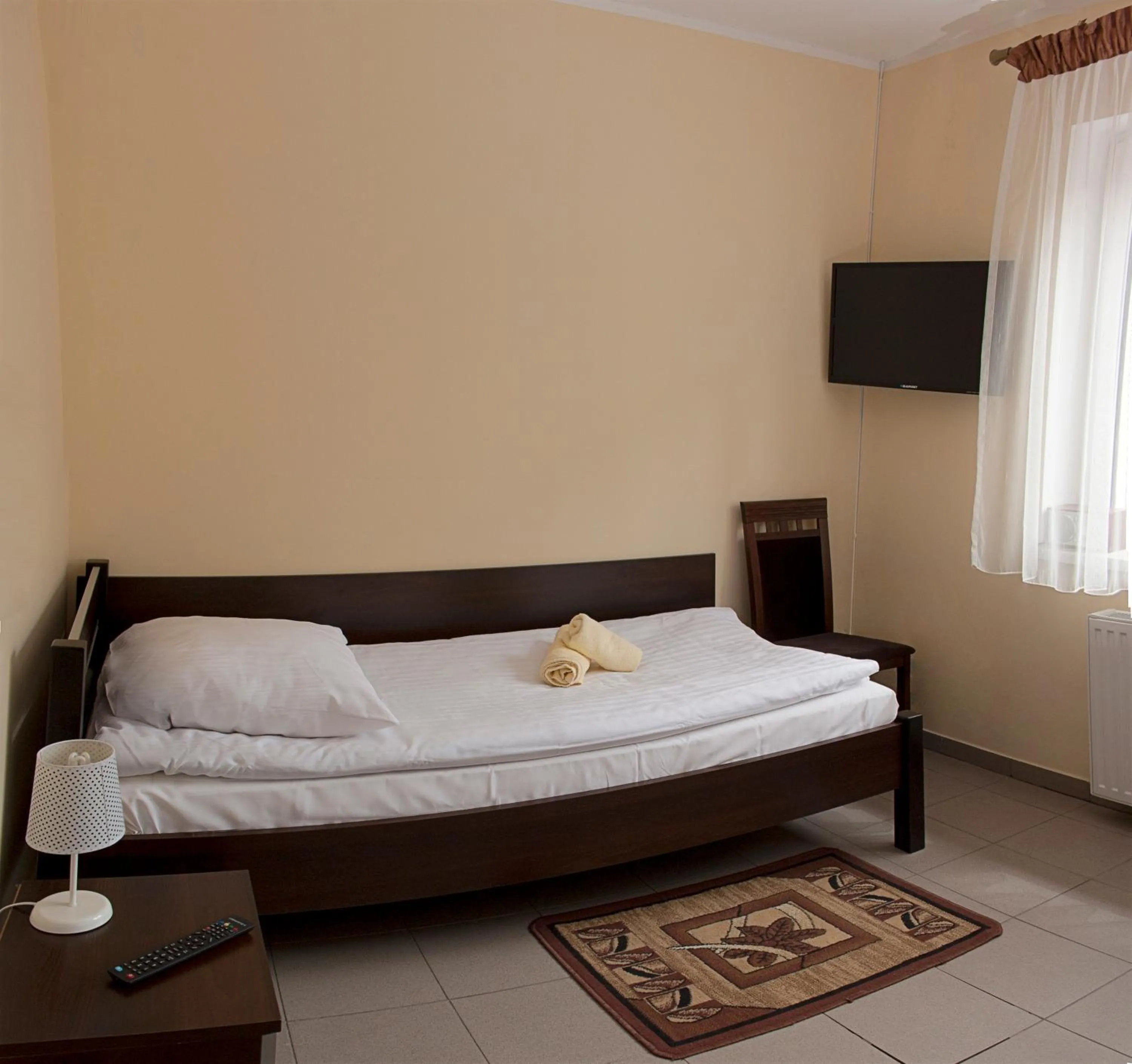 Photo of the whole room, Bed in Lawa