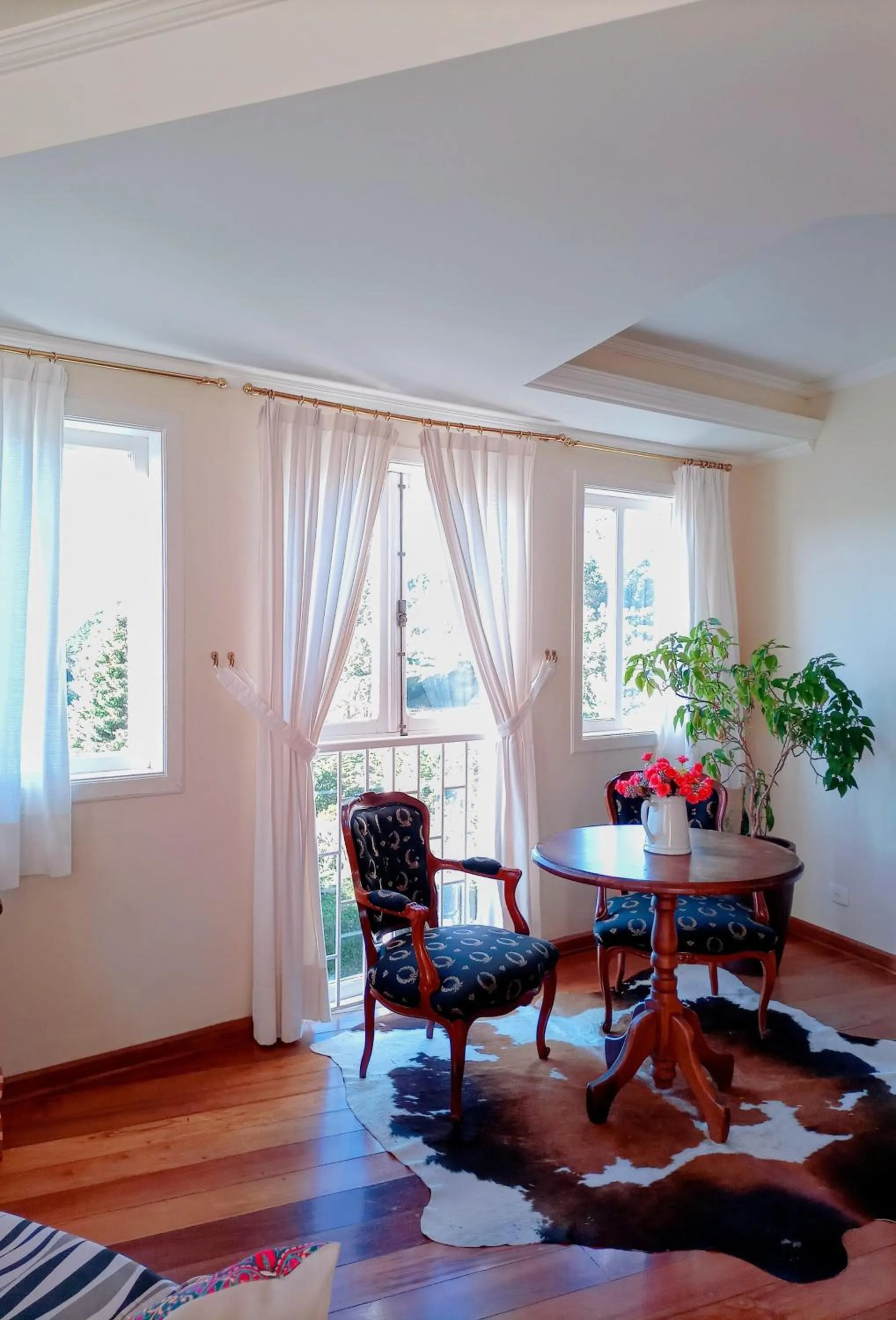 Living room in Pousada Confraria da Terra