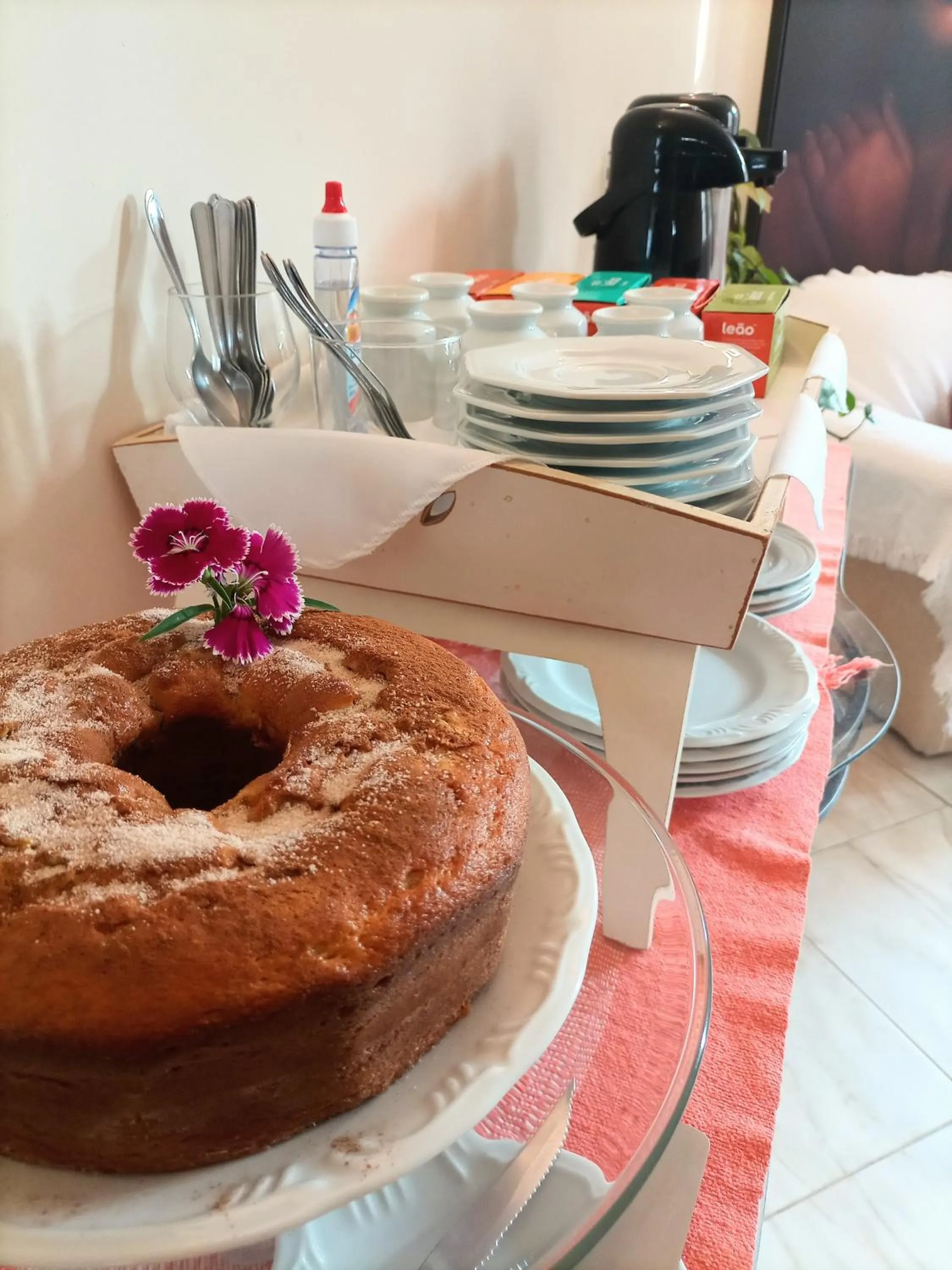 Food and drinks in Pousada Confraria da Terra