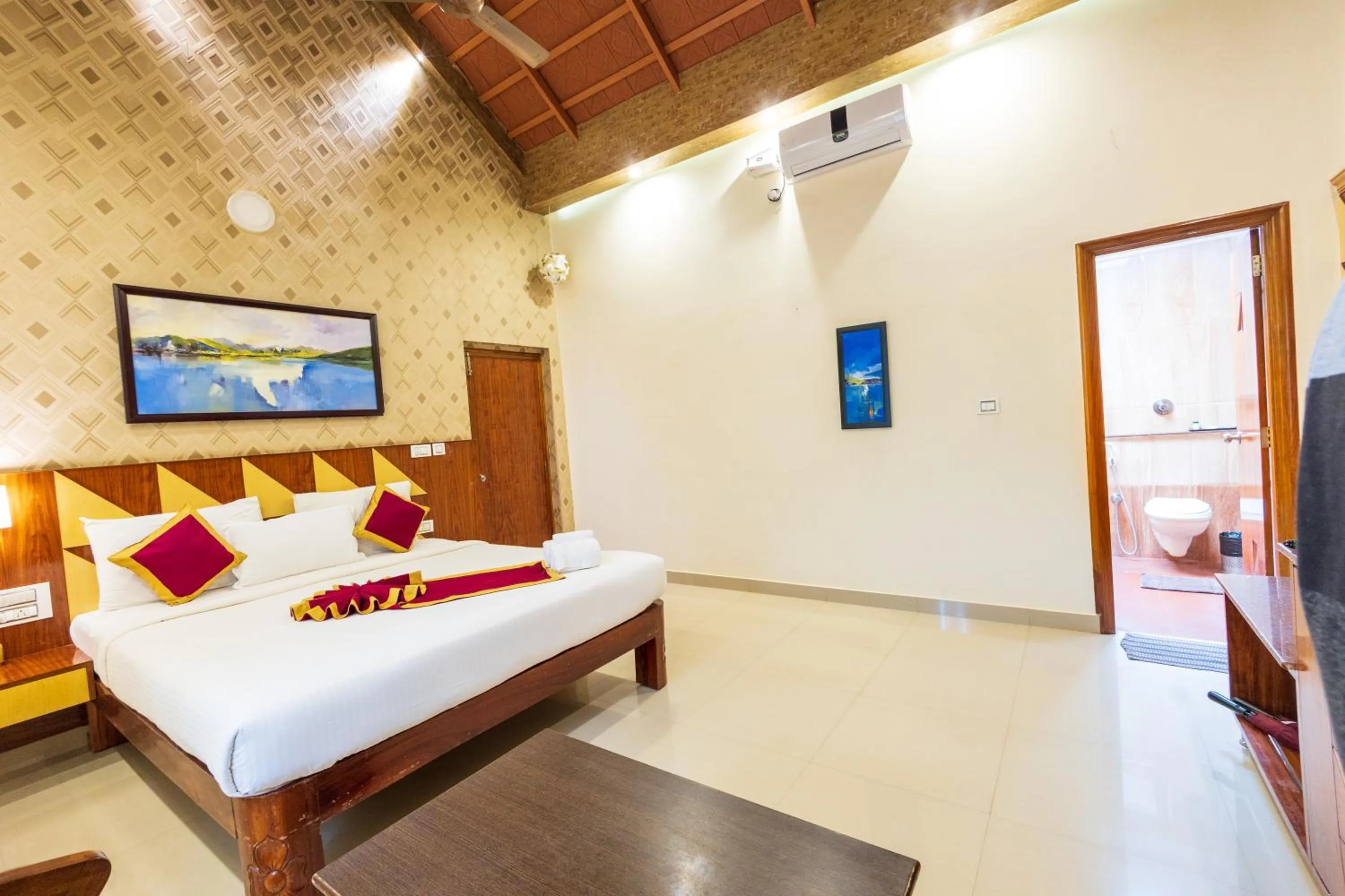 Bed in IBC Honeydew Exotica Resort