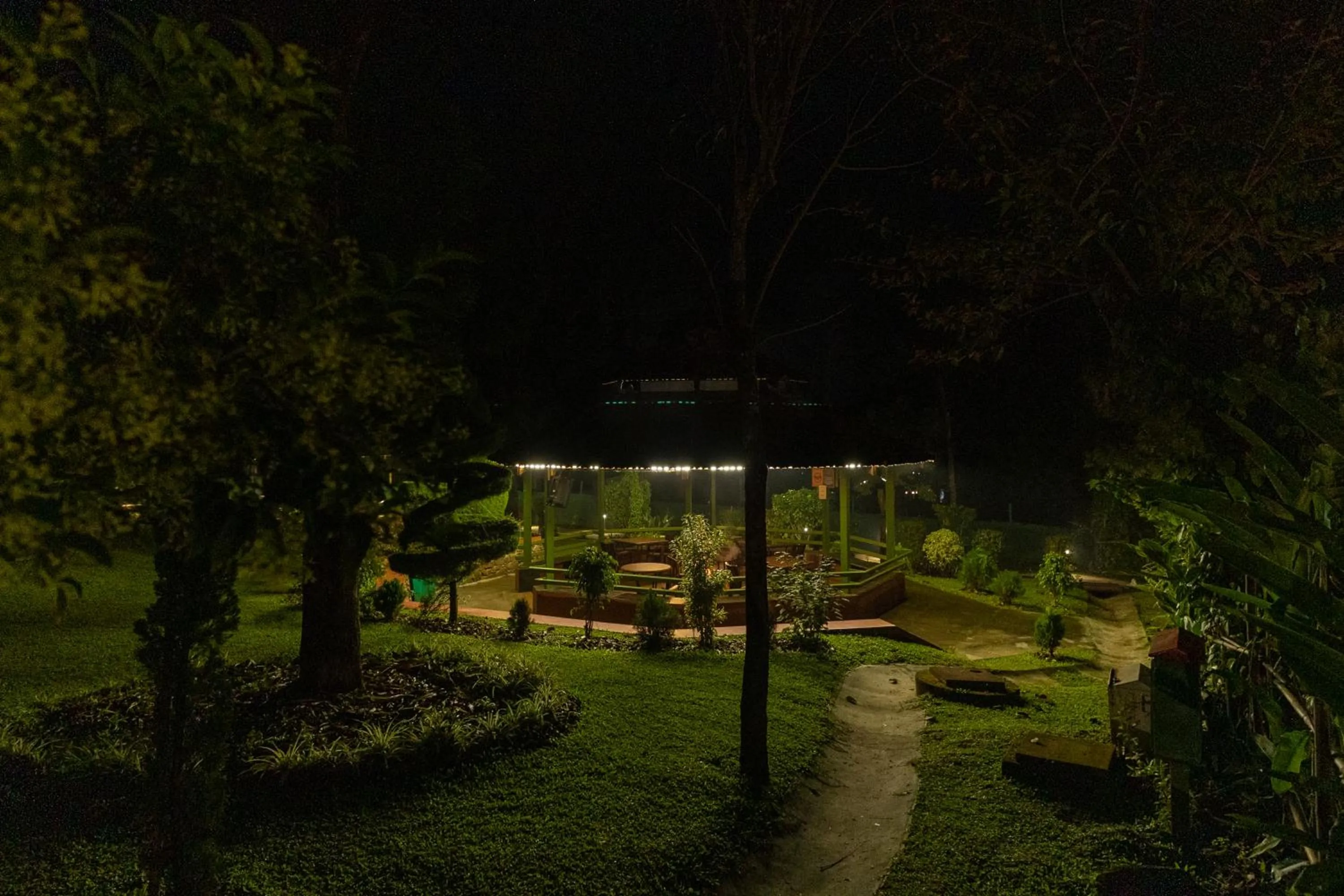 Night in IBC Honeydew Exotica Resort