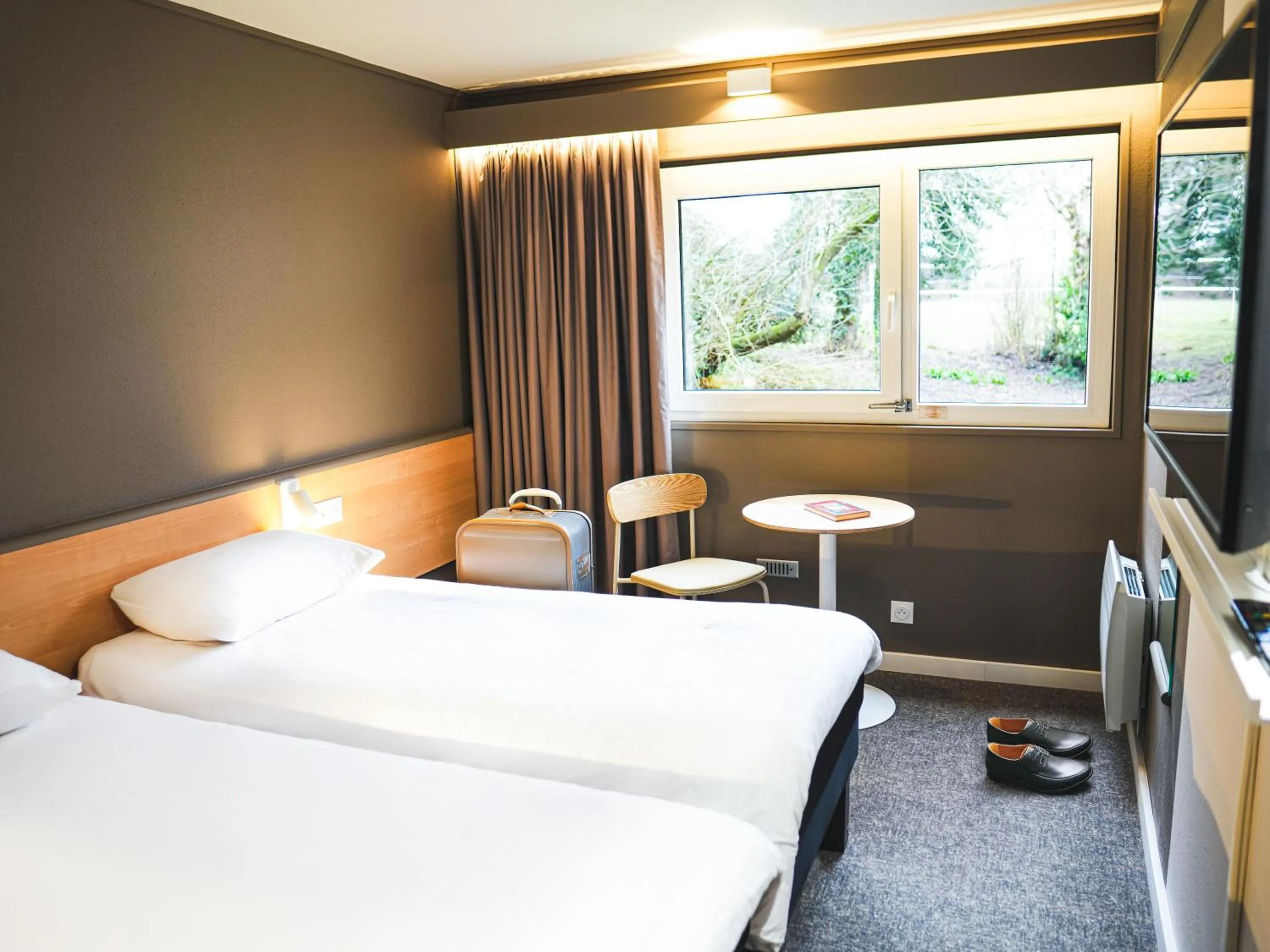 Bed in ibis Caen Porte d’Angleterre