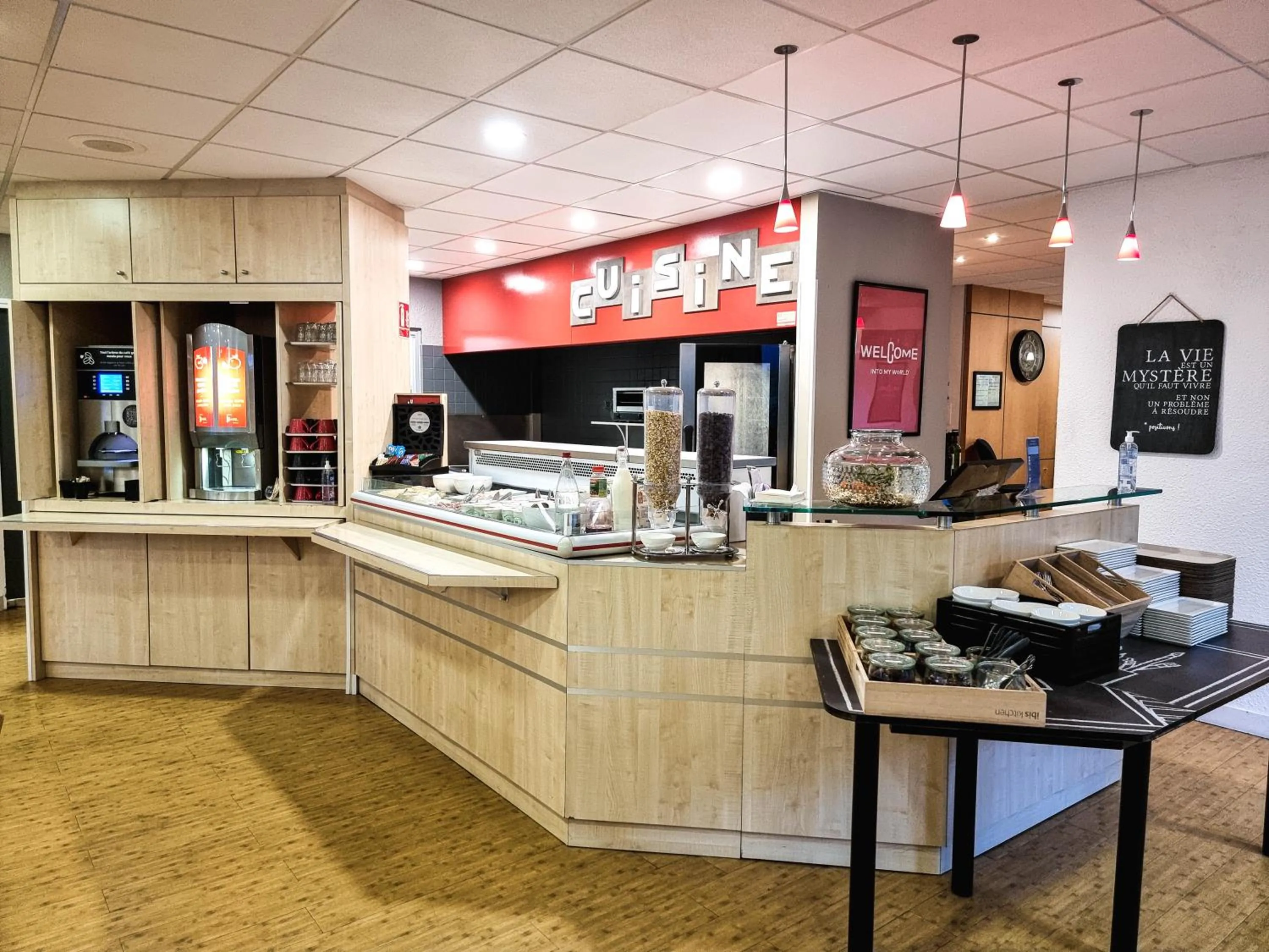 Breakfast in ibis Caen Porte d’Angleterre