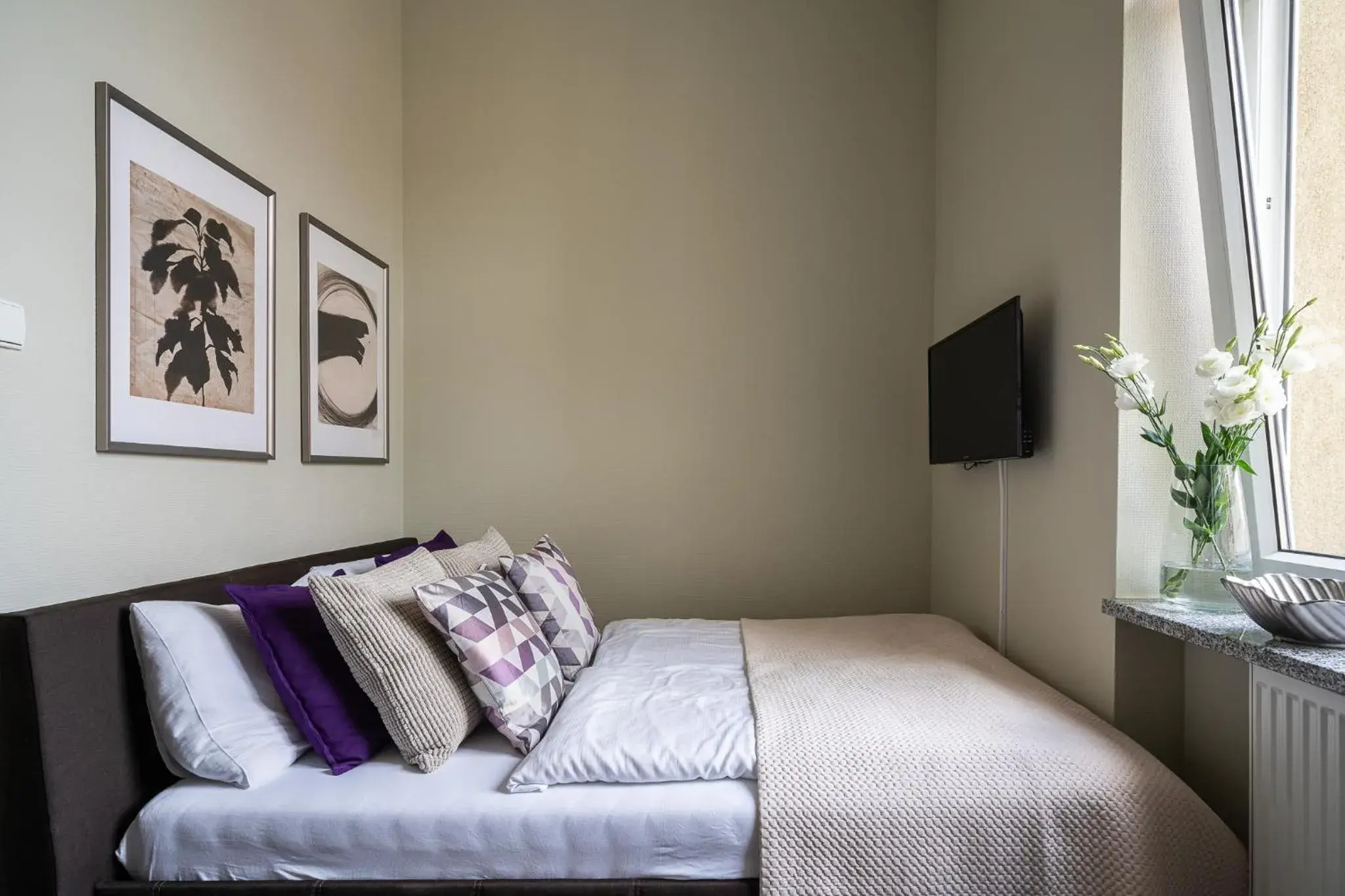 Budget Double Room in Hotel Sofia by The Railway Station Wroclaw Budget Double Room in Hotel Sofia by The Railway Station Wroclaw