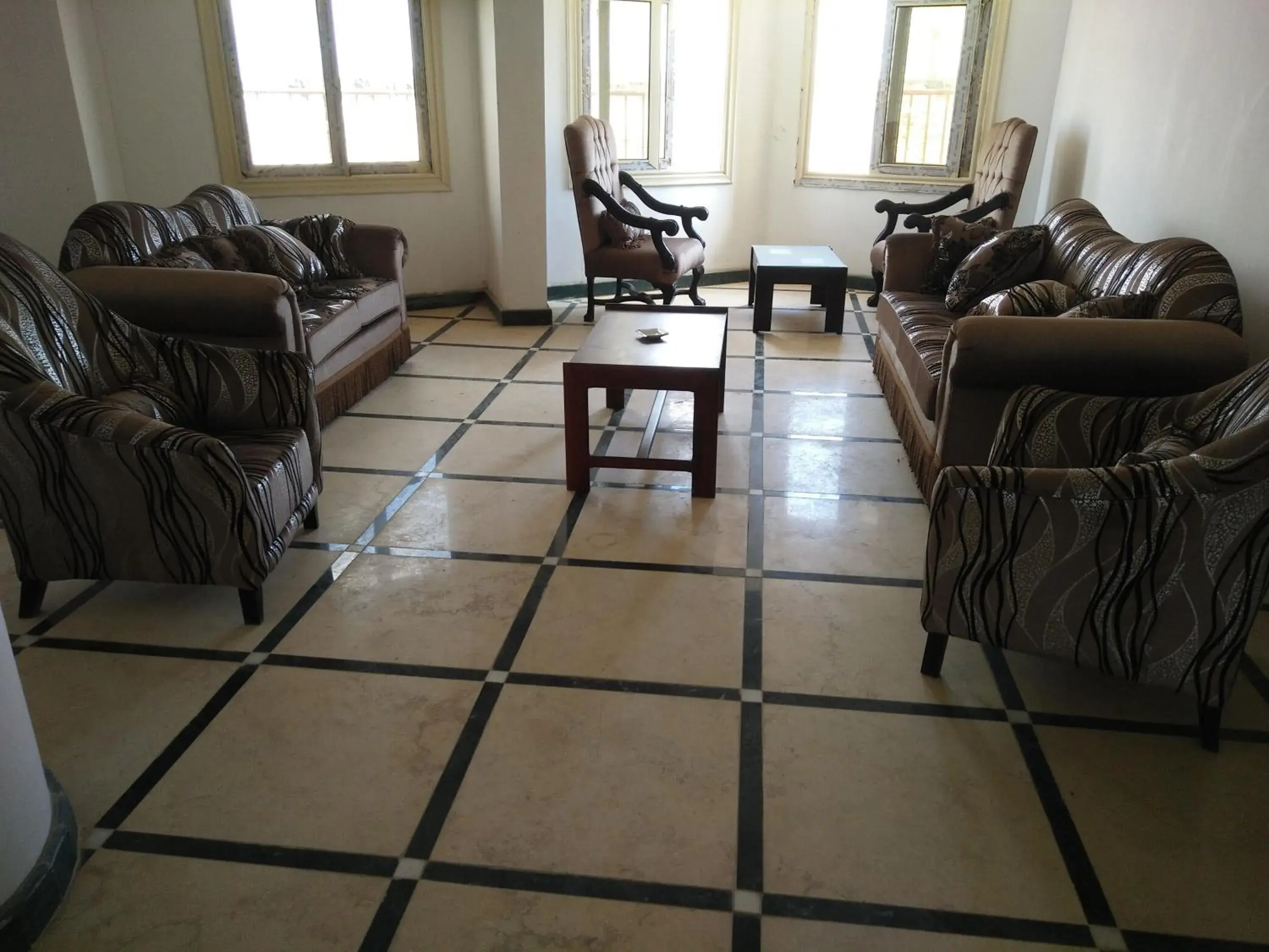 Property building in Royal NJ Hotel Property building in Royal NJ Hotel