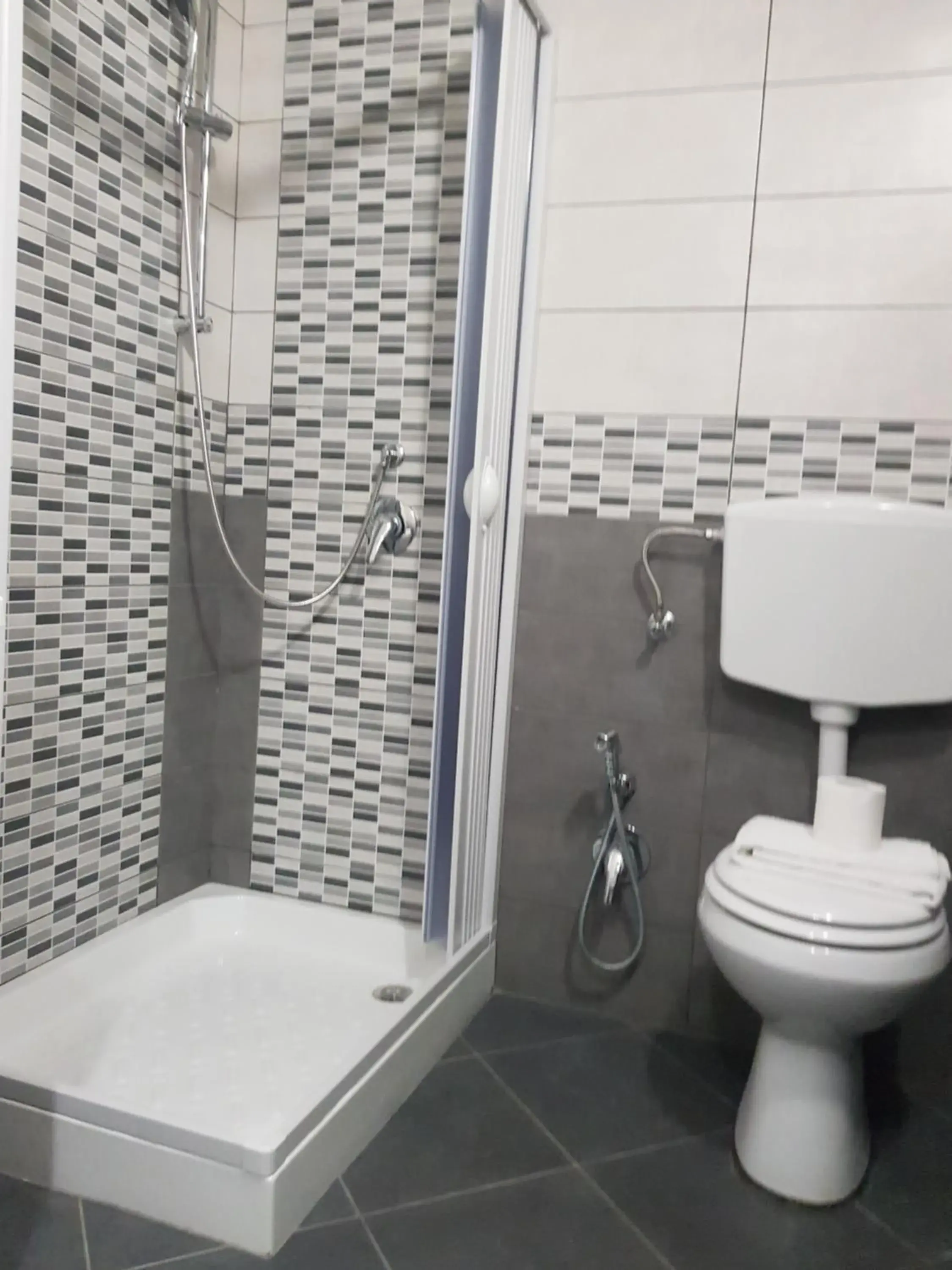 Single Room with Private External Bathroom - single occupancy in B&b ONE Single Room with Private External Bathroom - single occupancy in B&b ONE