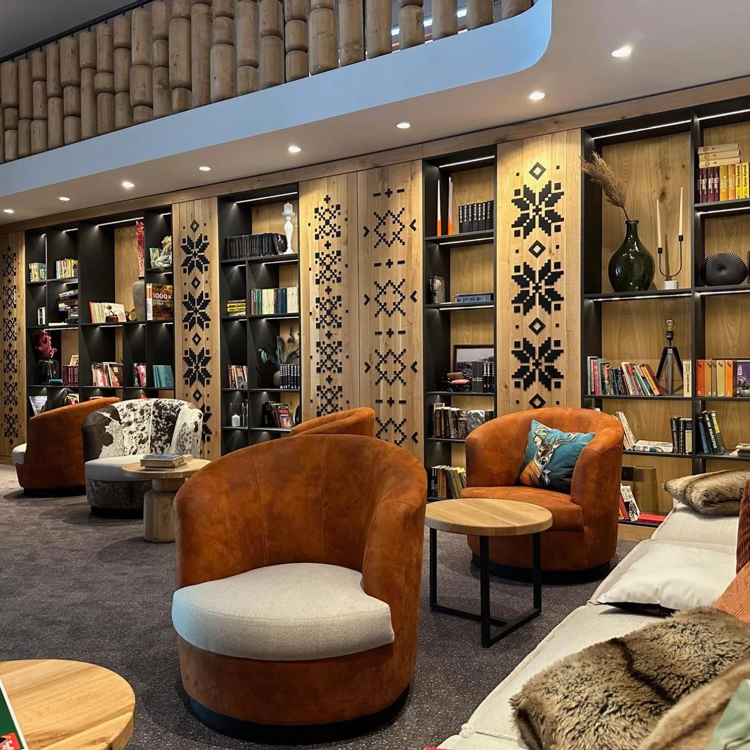 Library in SPA Hotel Kiparis