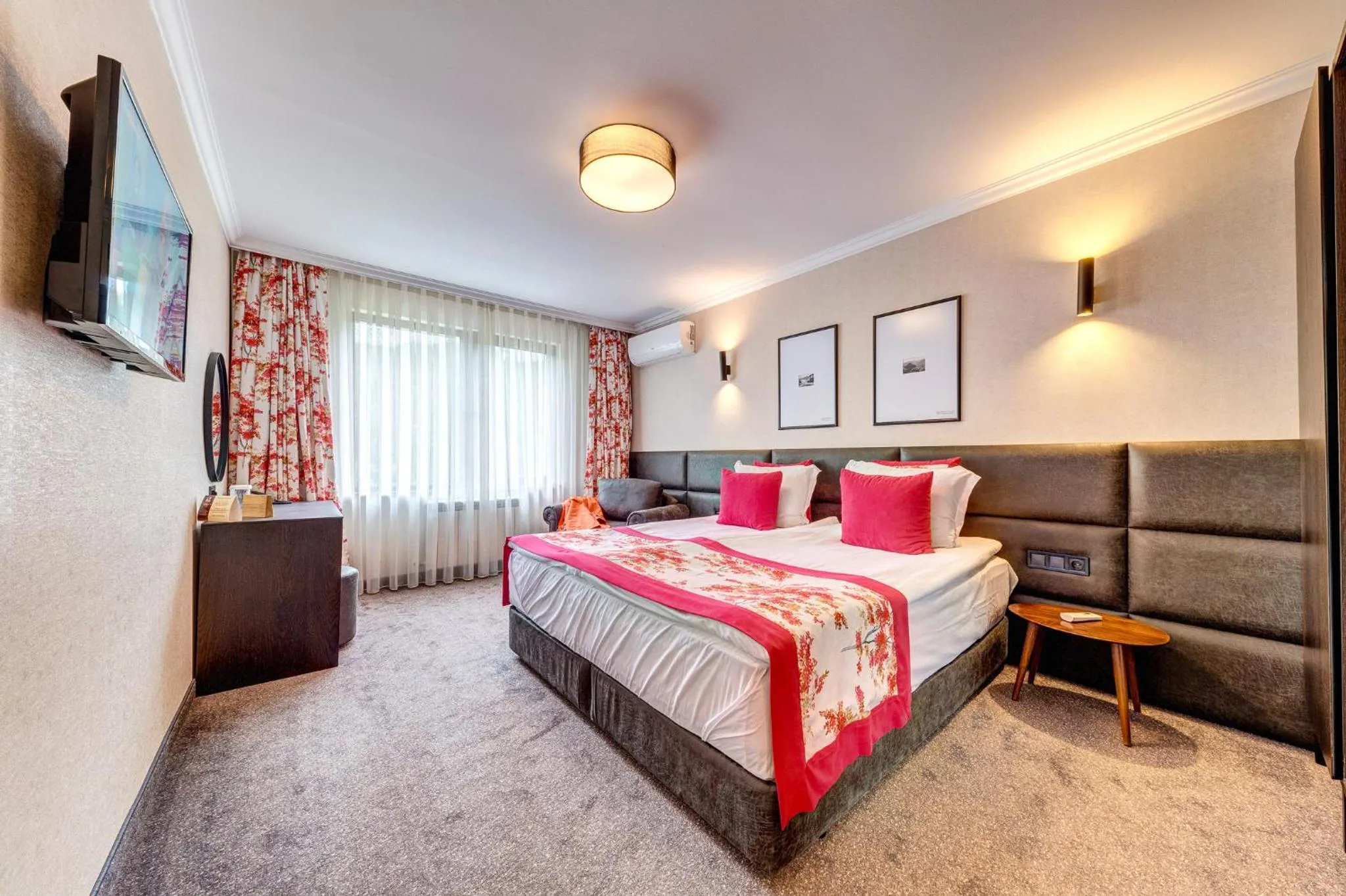 Photo of the whole room, Bed in SPA Hotel Kiparis