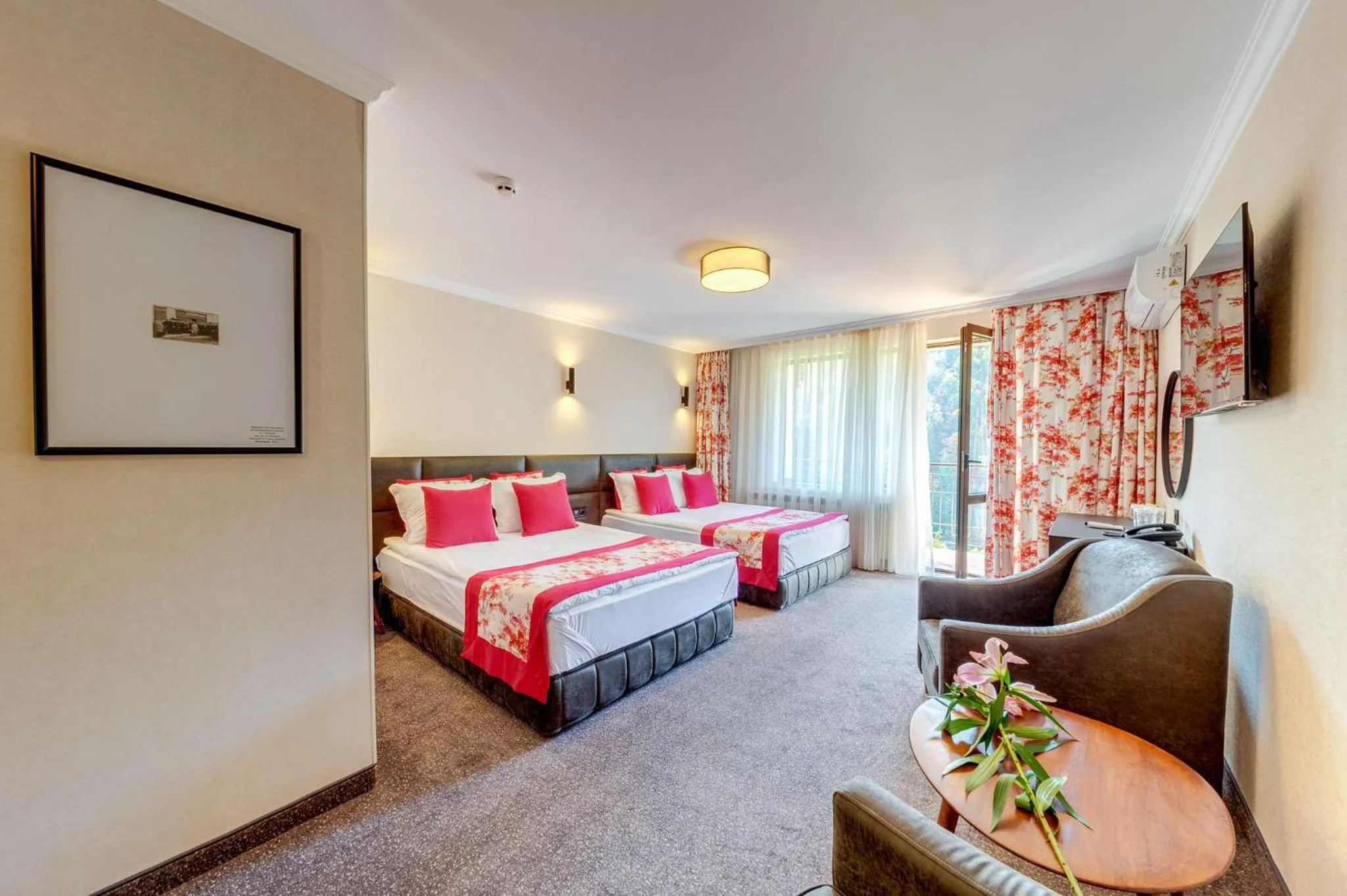 Photo of the whole room, Bed in SPA Hotel Kiparis