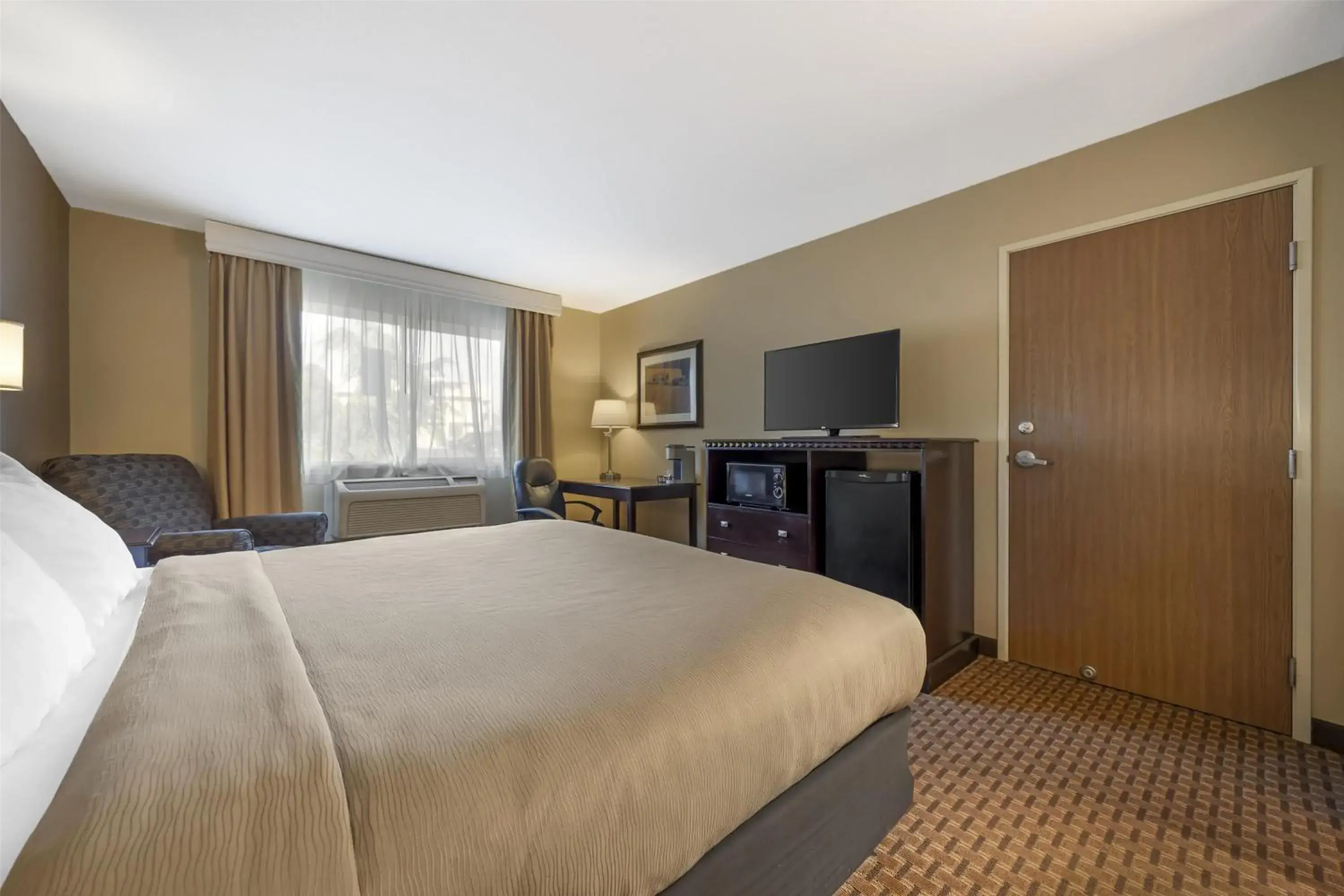 Bedroom, Bed in Best Western Plus Vintage Valley Inn Bedroom, Bed in Best Western Plus Vintage Valley Inn