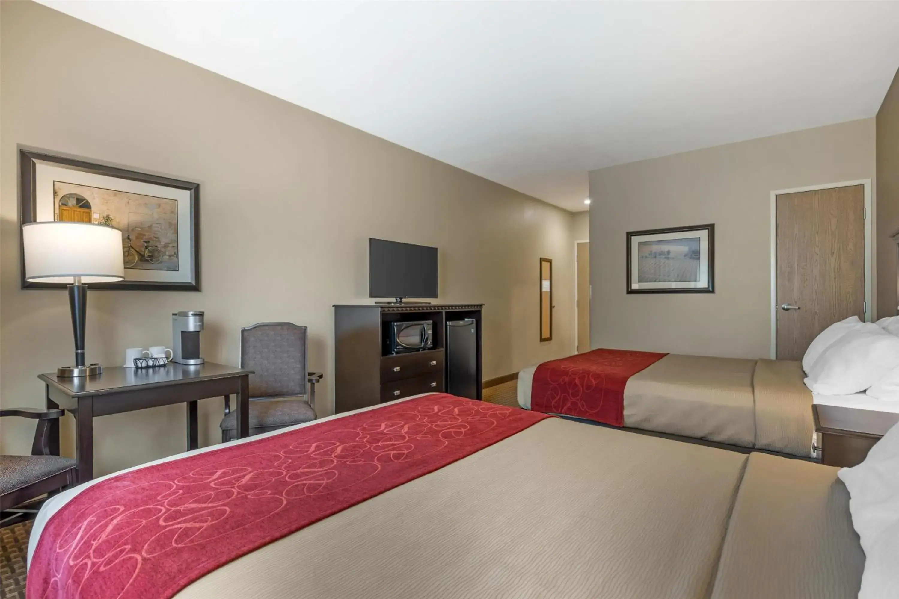 Bedroom, Bed in Best Western Plus Vintage Valley Inn Bedroom, Bed in Best Western Plus Vintage Valley Inn