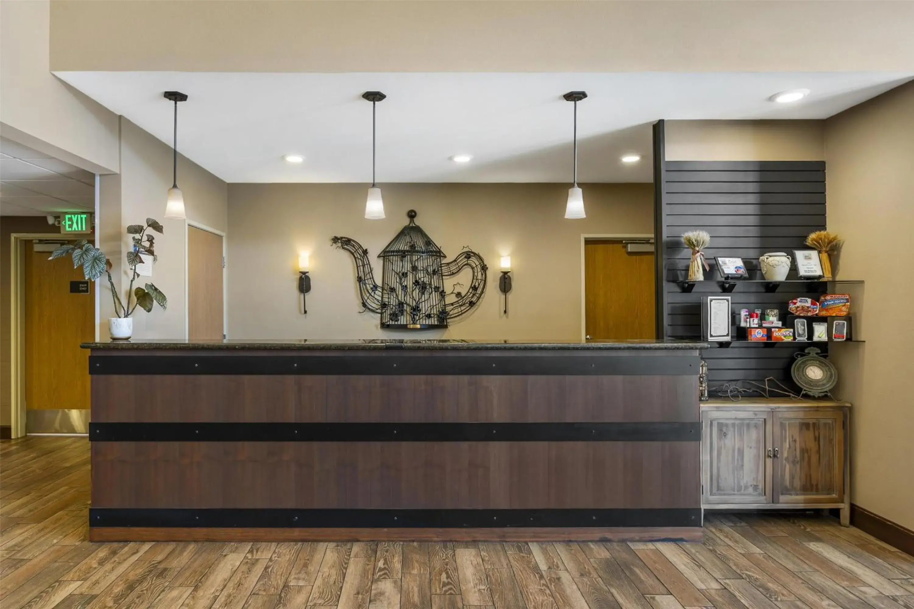 Lobby or reception in Best Western Plus Vintage Valley Inn Lobby or reception in Best Western Plus Vintage Valley Inn