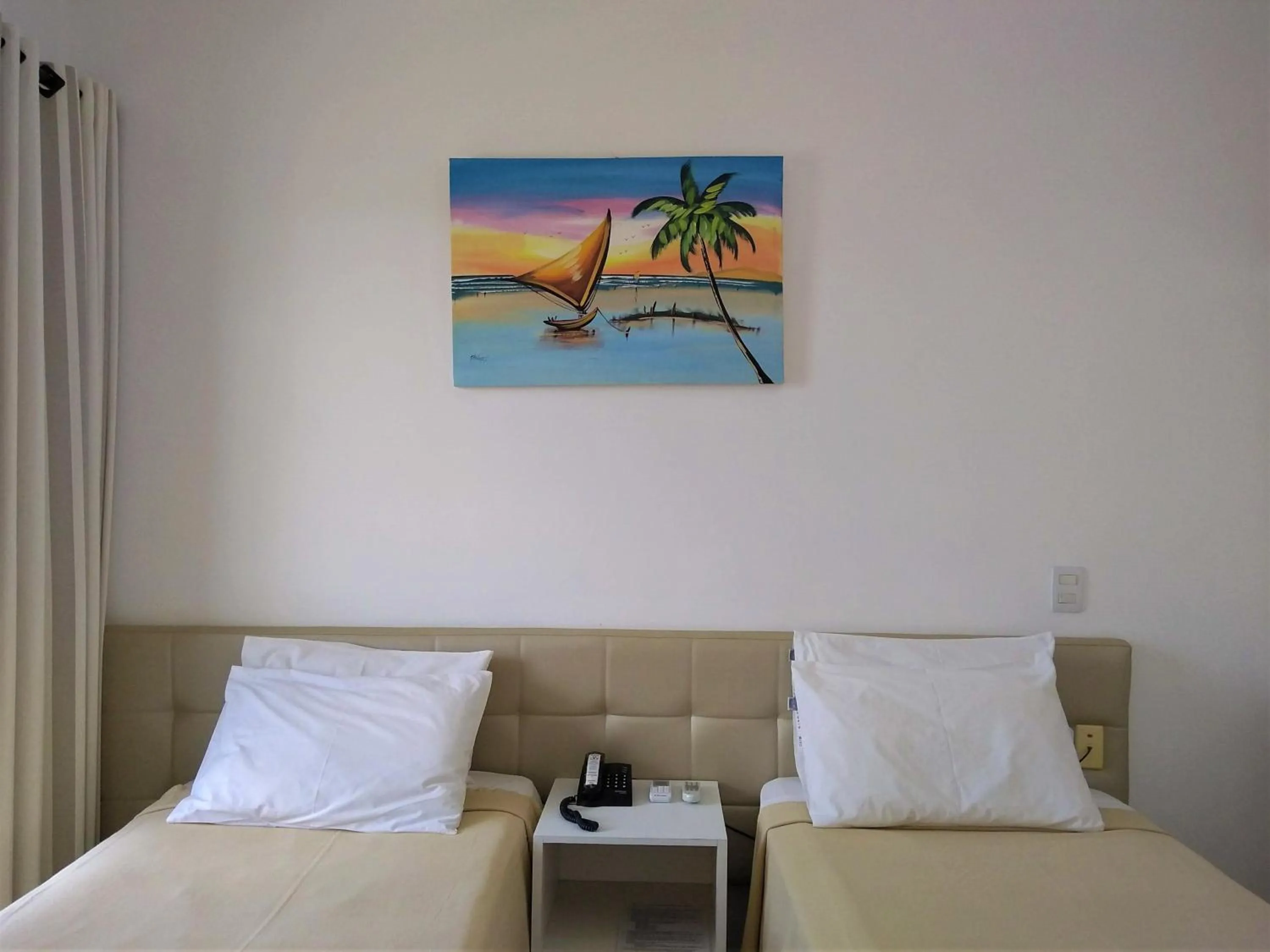 Photo of the whole room, Bed in Simas Praia Hotel