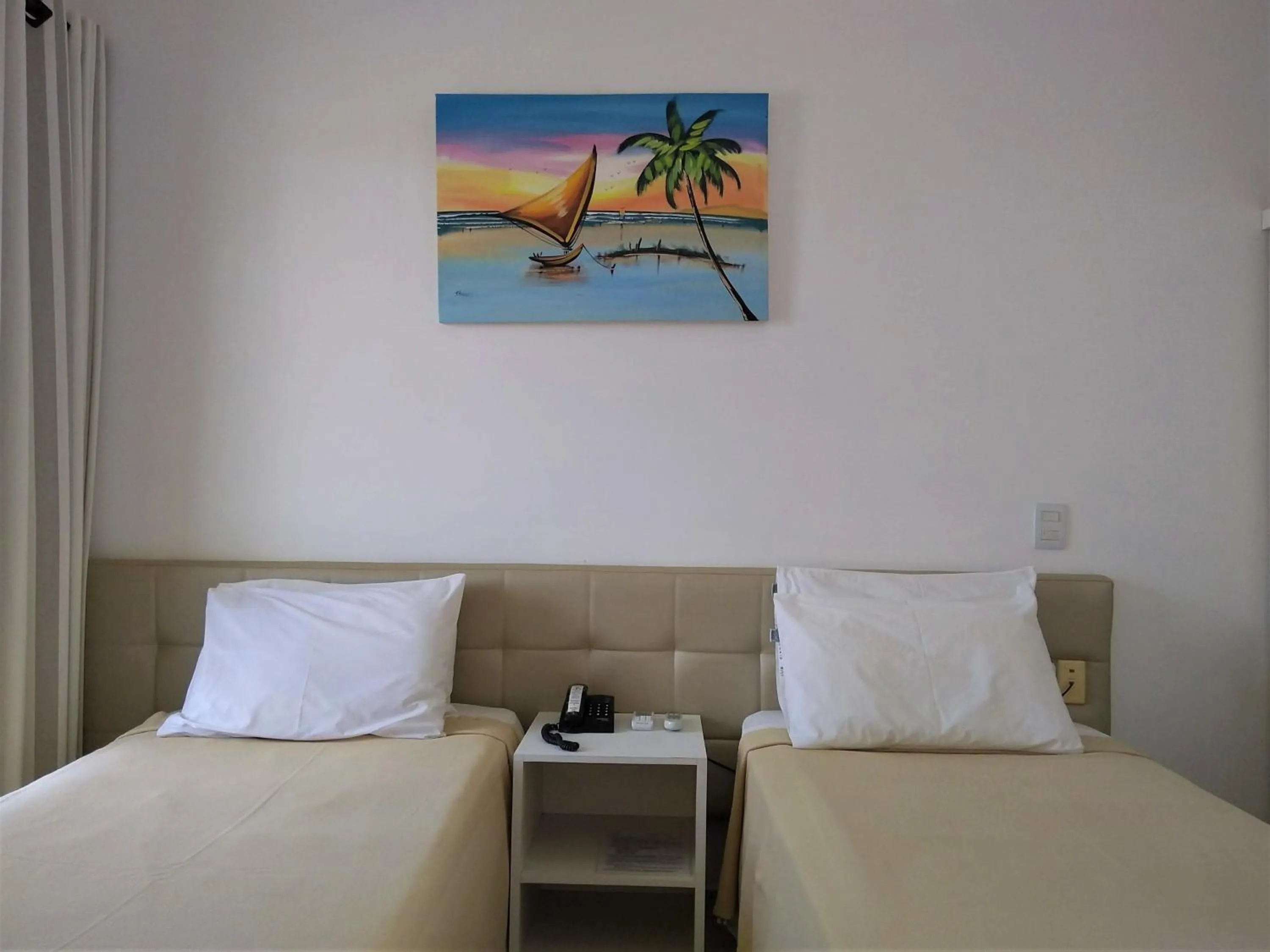Photo of the whole room, Bed in Simas Praia Hotel