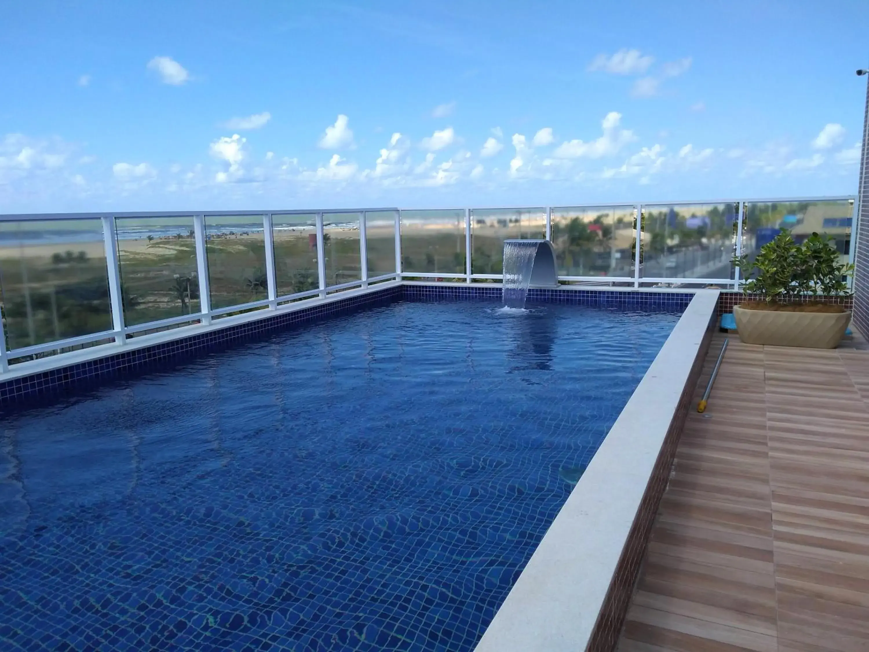Swimming pool in Simas Praia Hotel Swimming pool in Simas Praia Hotel