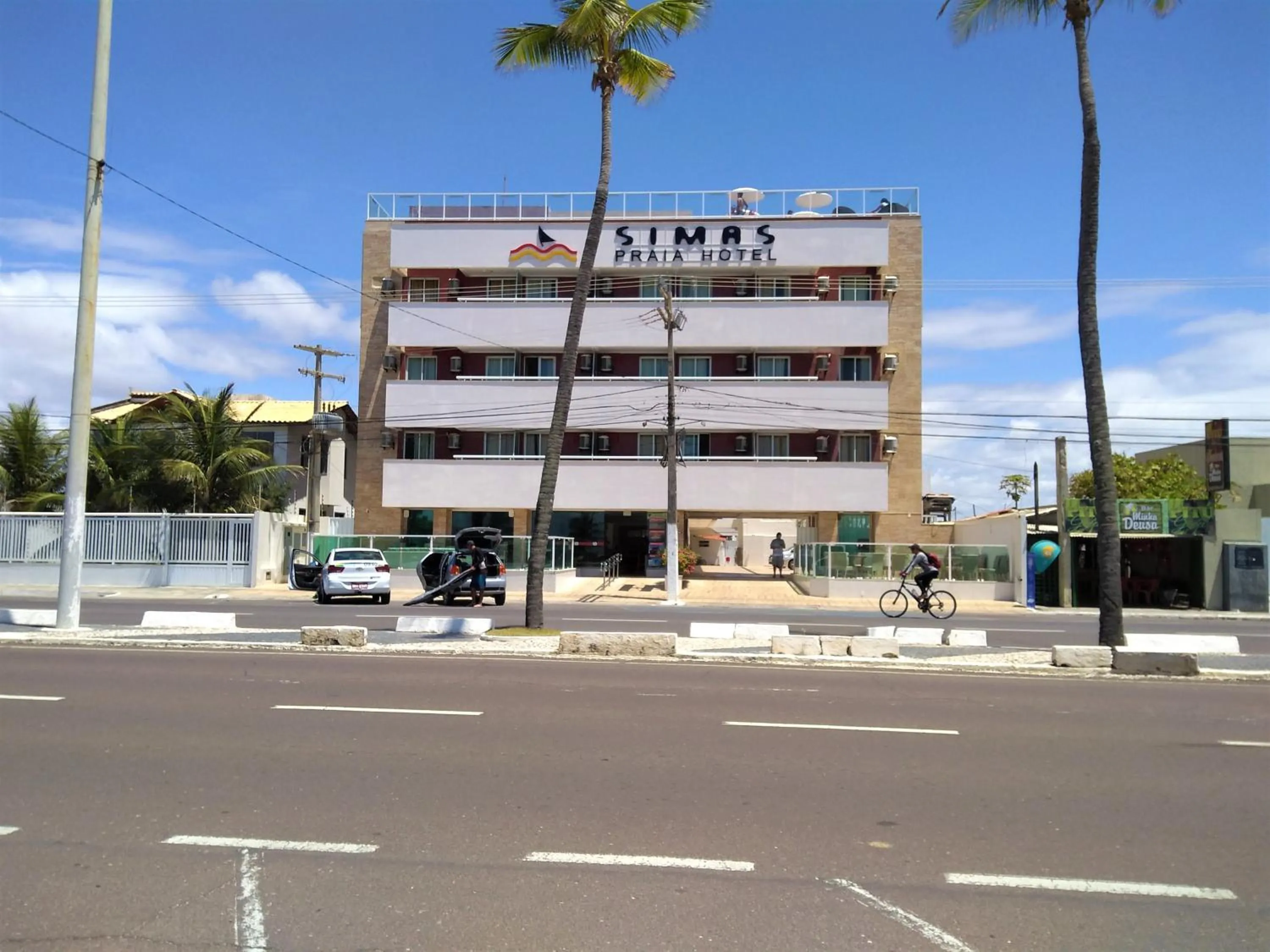 Property building in Simas Praia Hotel
