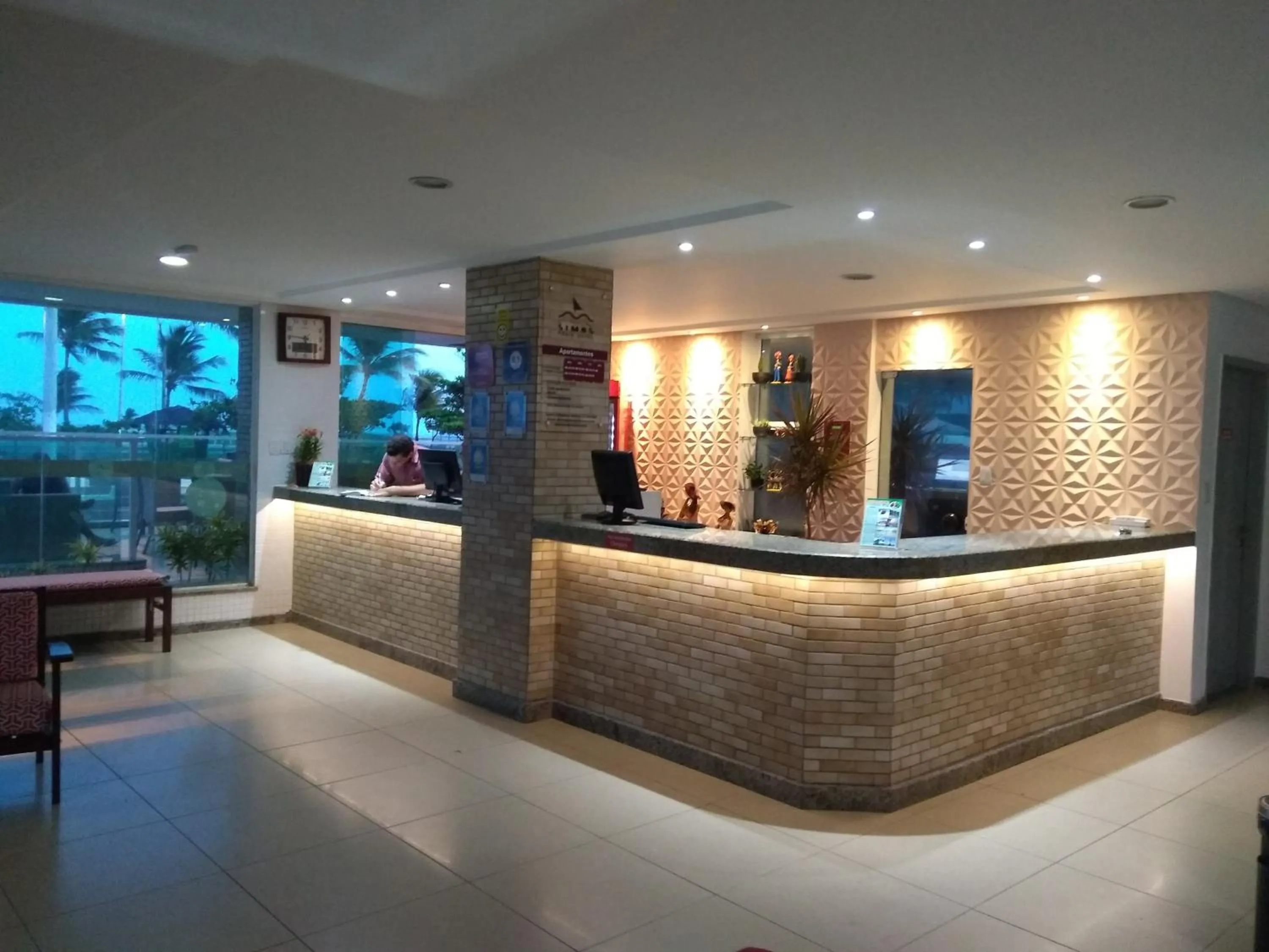Lobby or reception in Simas Praia Hotel