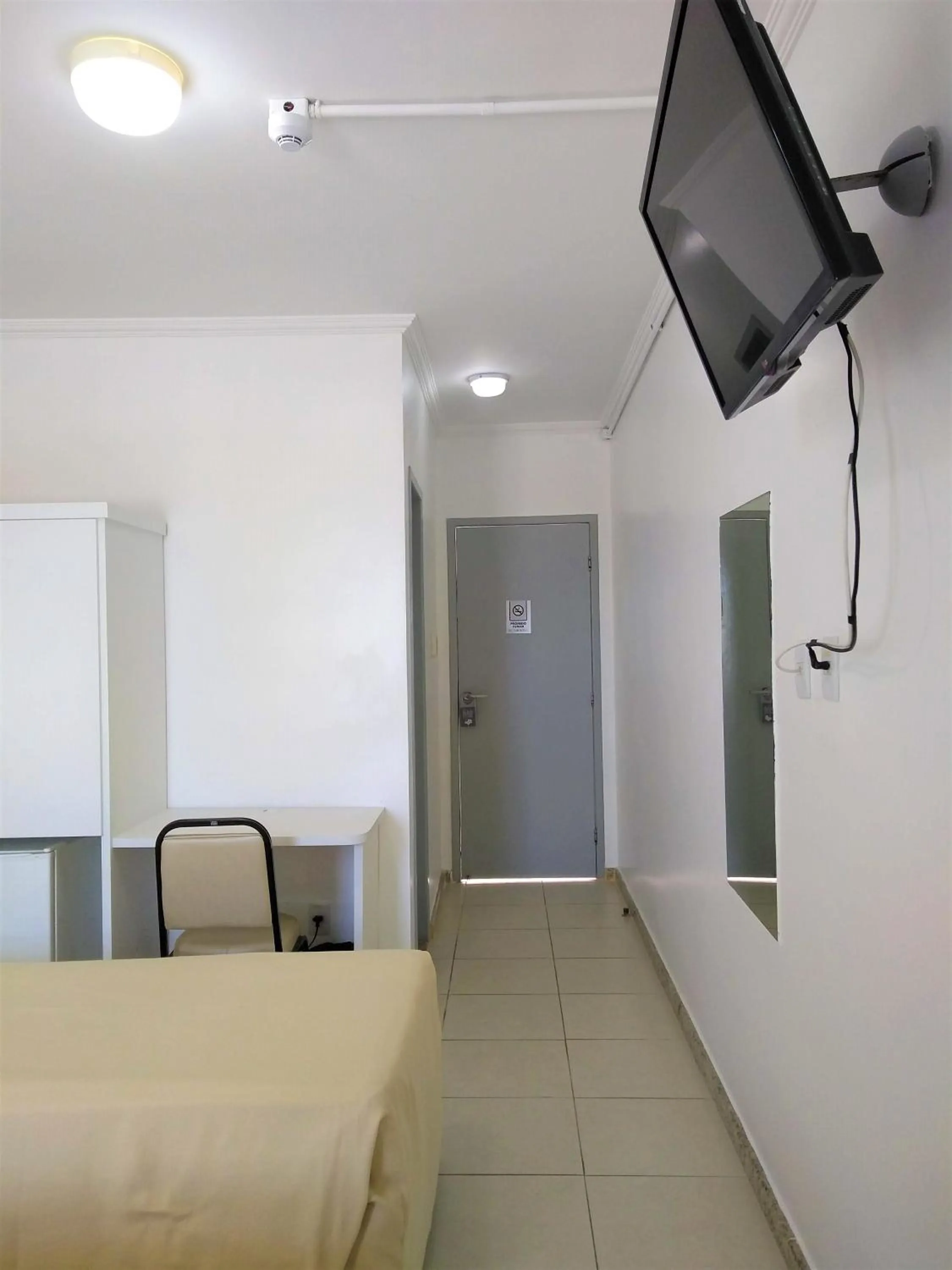 Photo of the whole room, Bed in Simas Praia Hotel