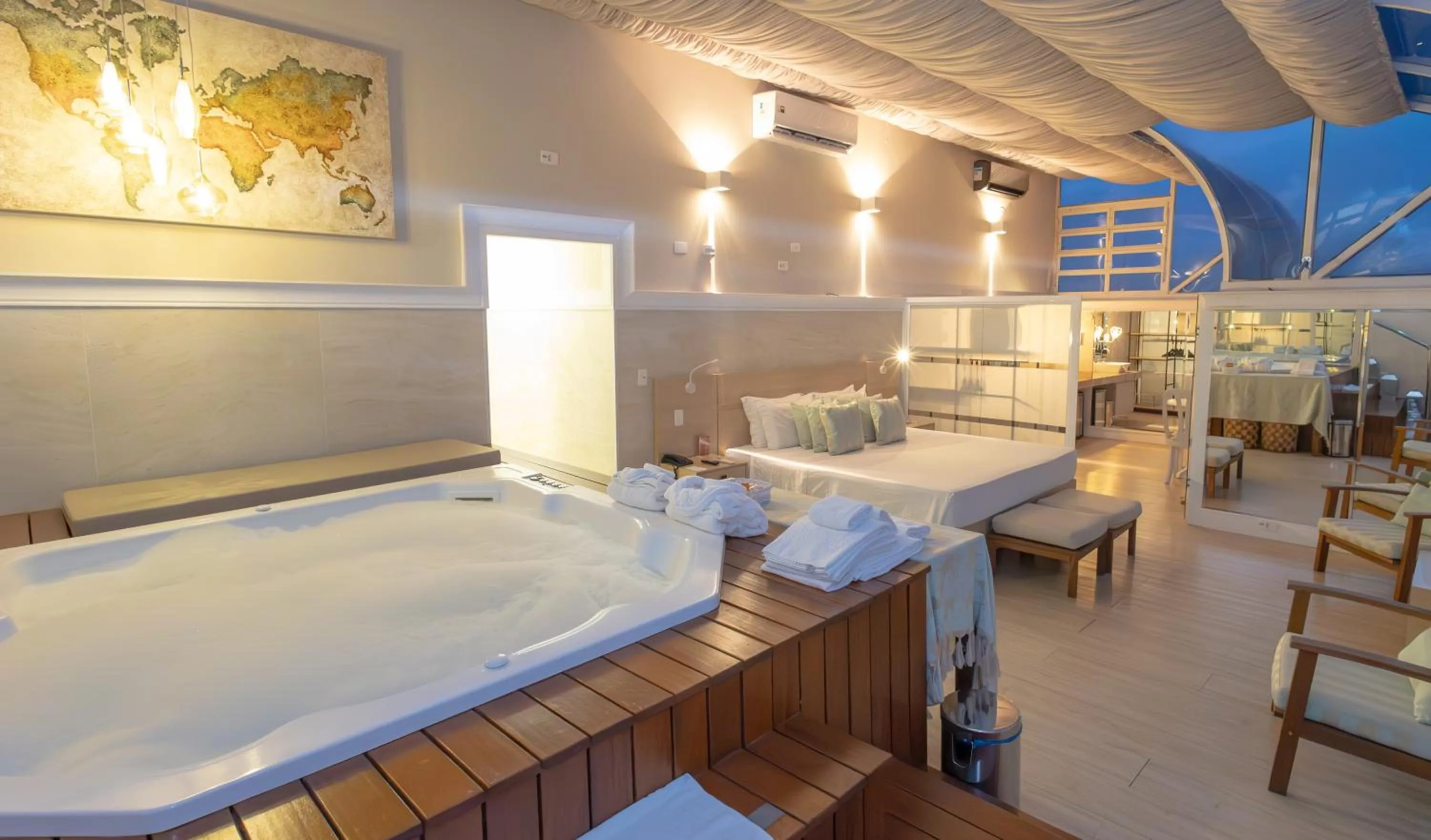 Bed in Lizon Curitiba Hotel