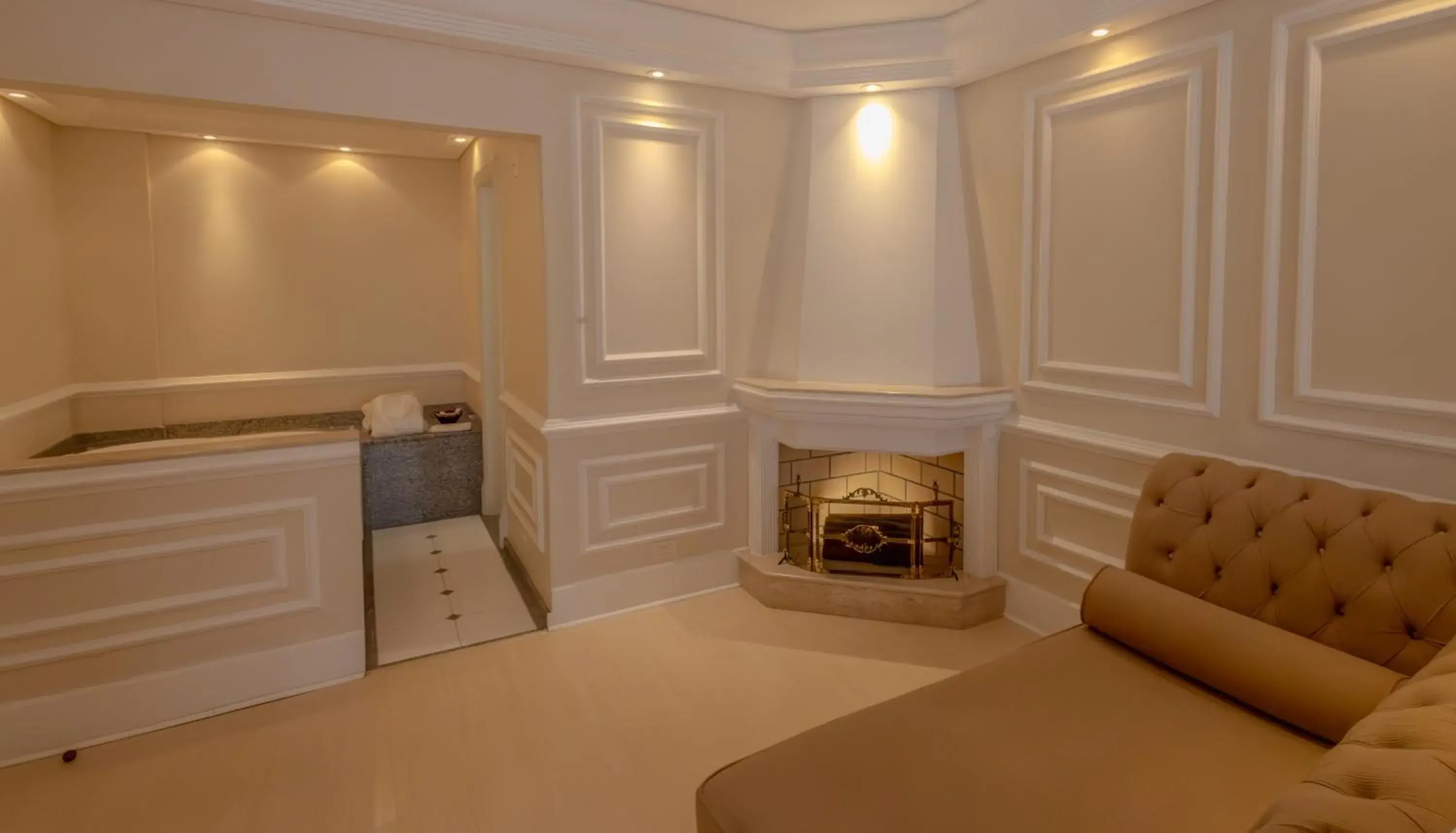 Bedroom in Lizon Curitiba Hotel Bedroom in Lizon Curitiba Hotel