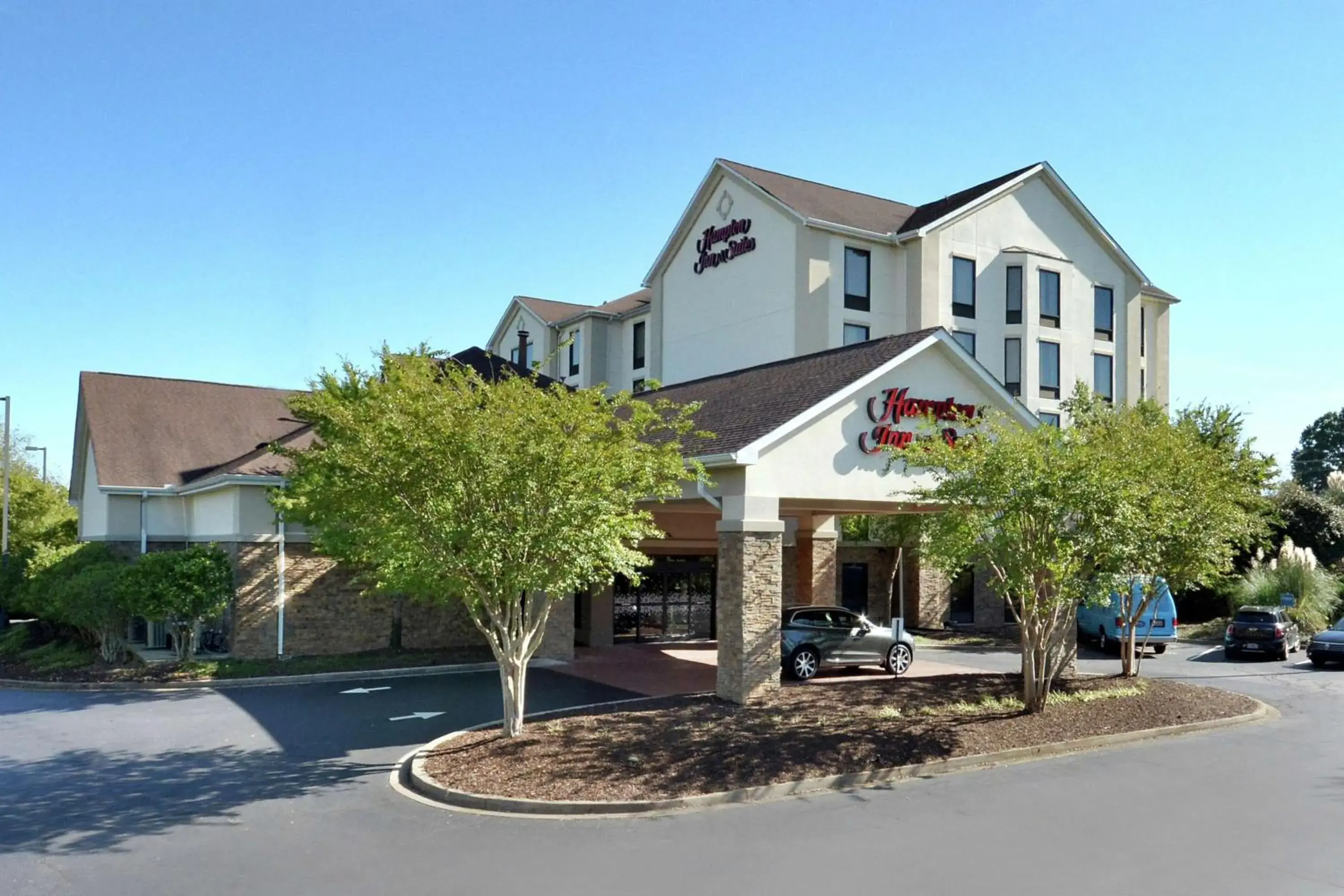 Property building in Hampton Inn & Suites Greenville/Spartanburg I-85 Property building in Hampton Inn & Suites Greenville/Spartanburg I-85