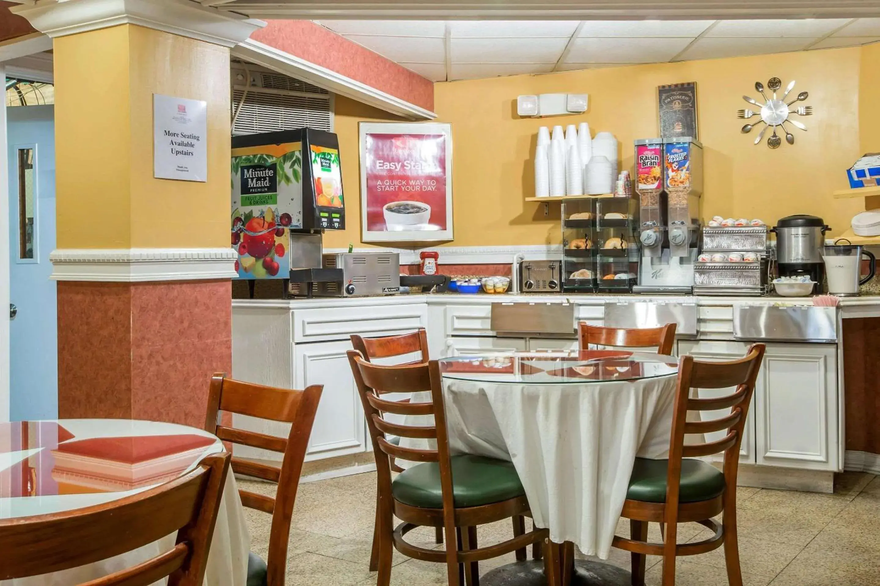 Restaurant/Places to Eat in Econo Lodge Montpelier I-89