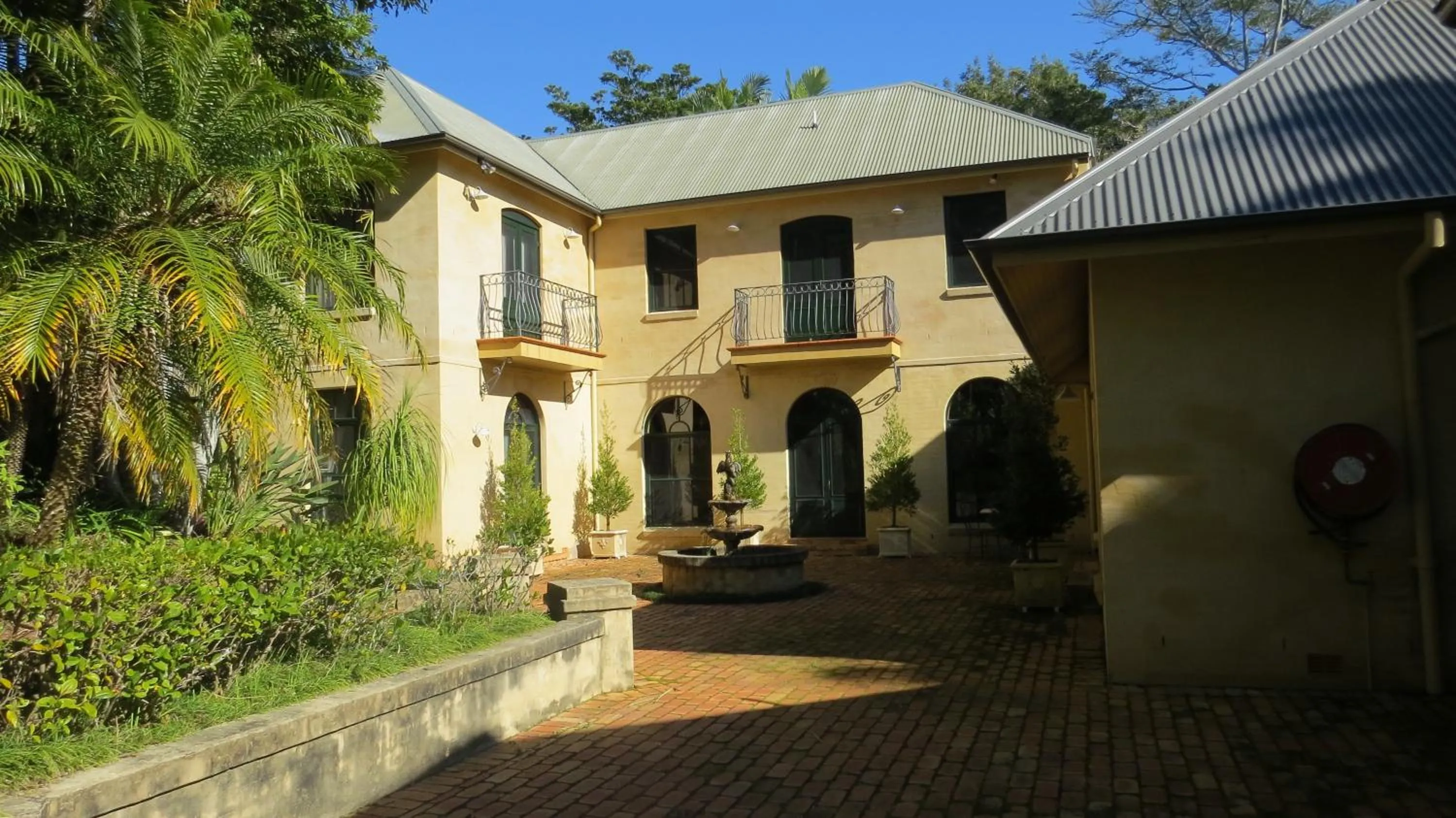 Patio in Victoria's At Ewingsdale