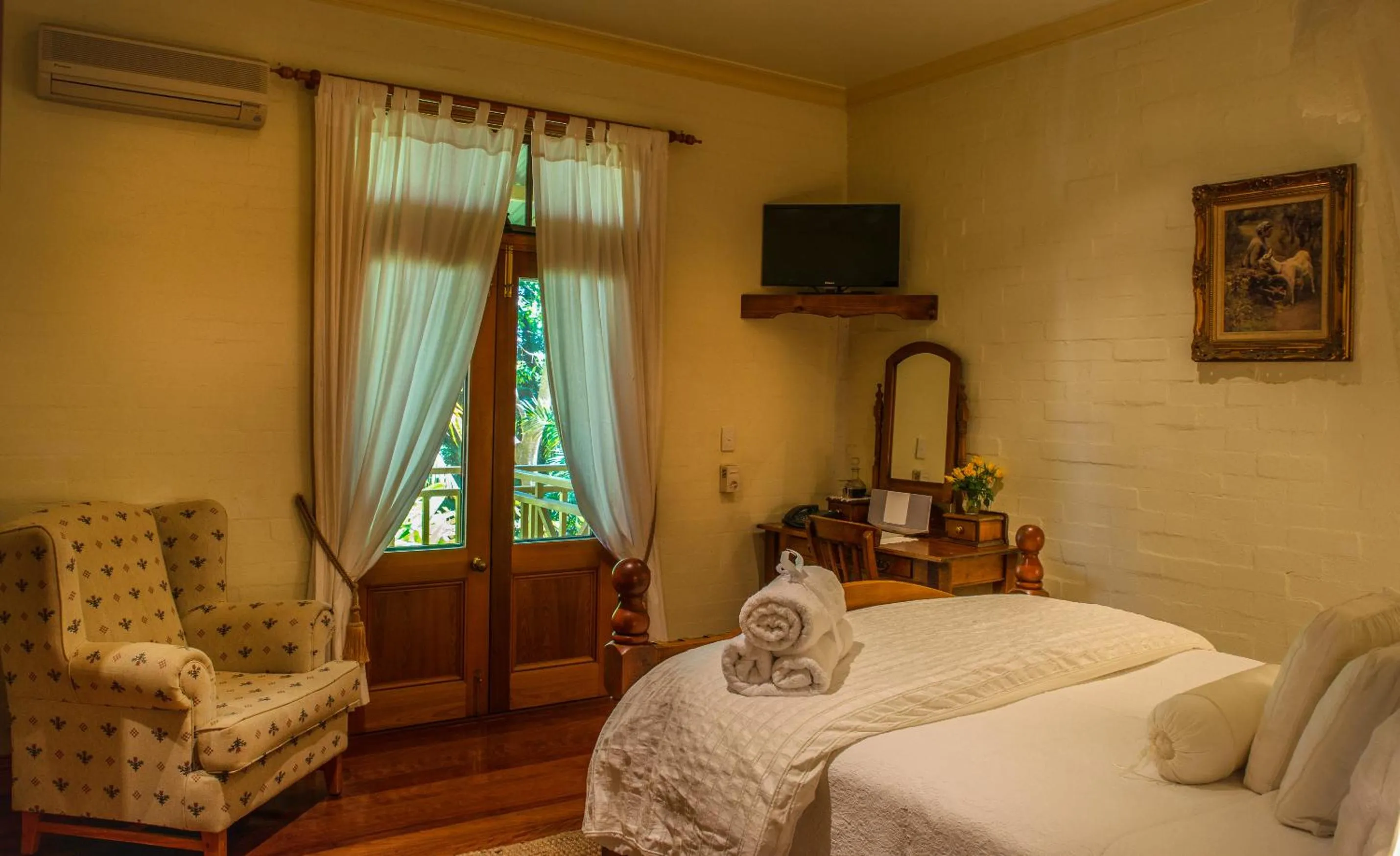 Bed in Victoria's At Ewingsdale