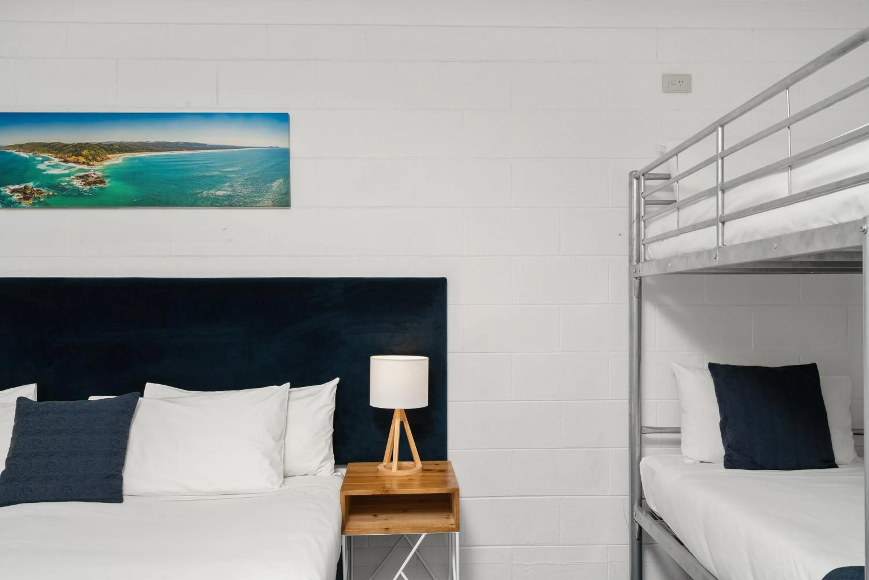 Decorative detail, Bed in Wollongbar Motel