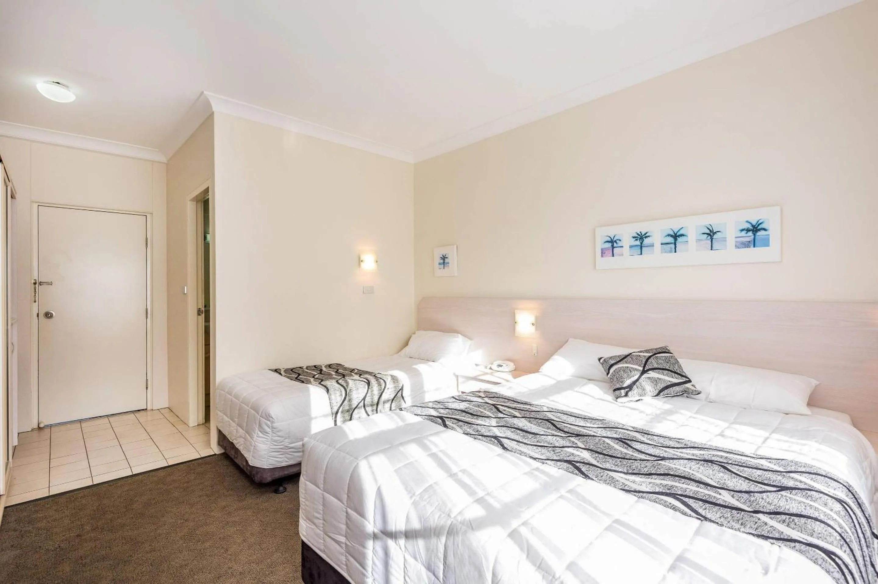 Bedroom, Bed in Comfort Inn All Seasons