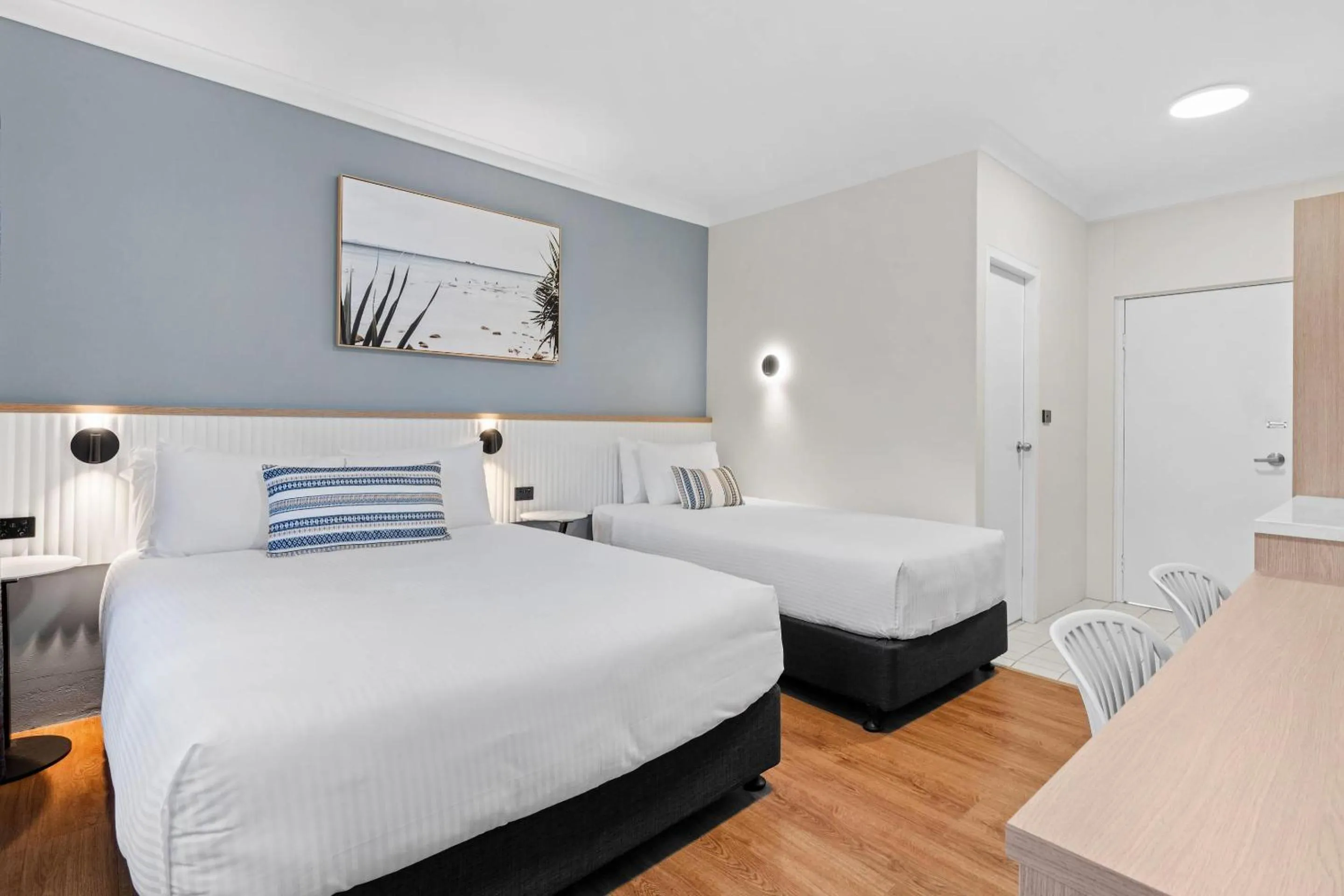 Bedroom, Bed in Comfort Inn All Seasons