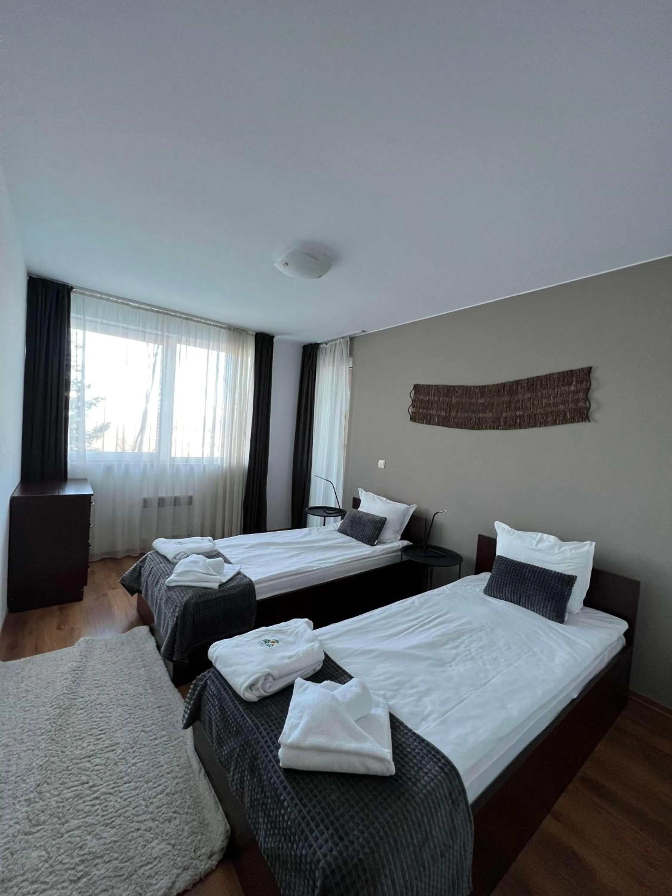 Bedroom, Bed in Local Stay Hotel, BW Signature Collection