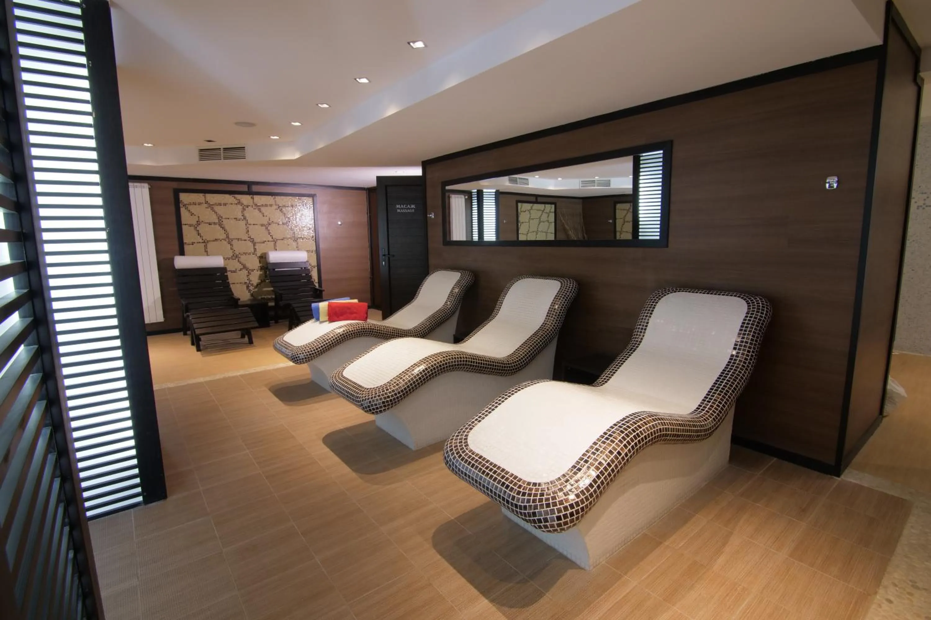 Spa and wellness centre/facilities in Local Stay Hotel, BW Signature Collection