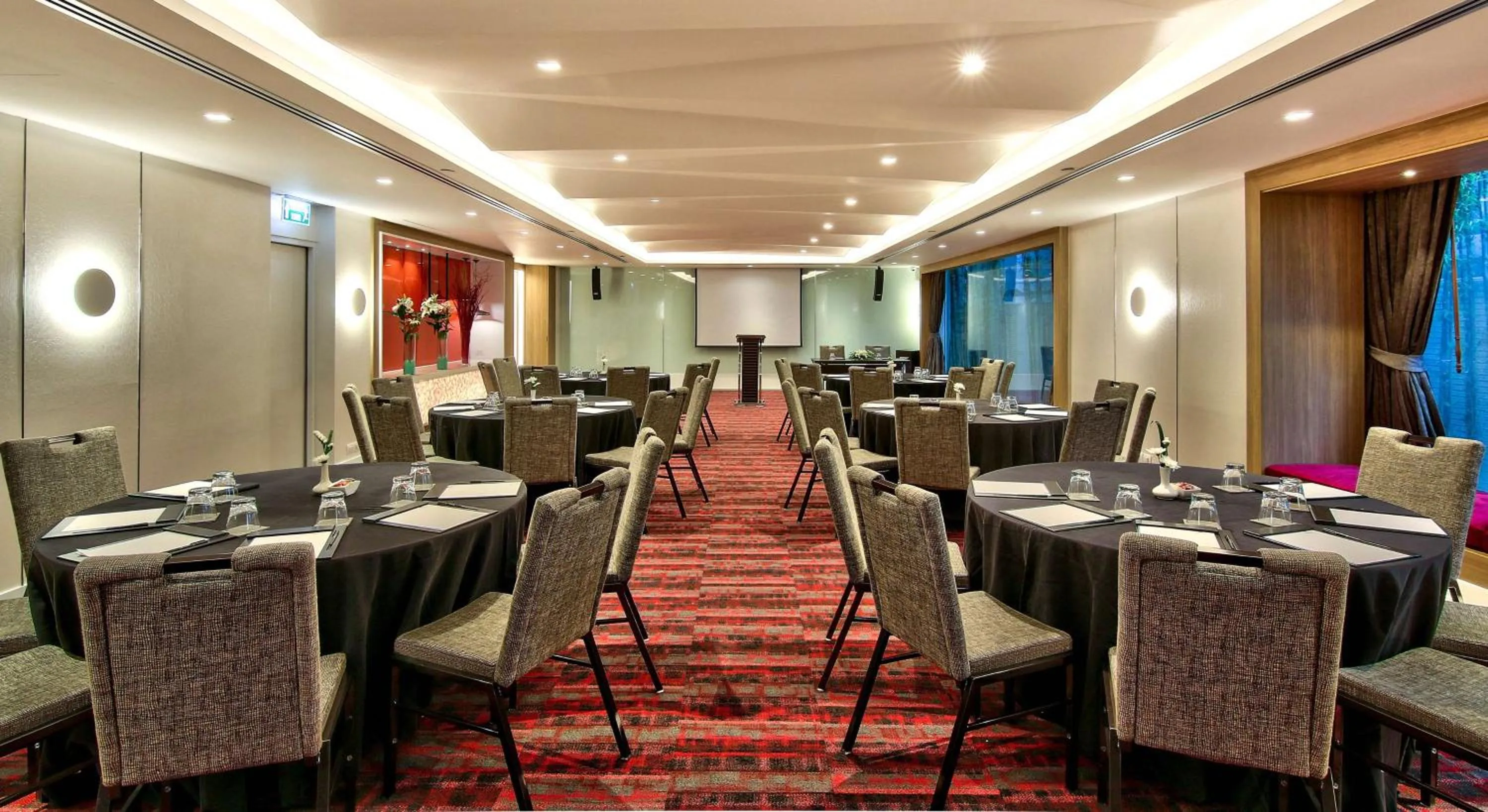 Banquet/Function facilities in Park Plaza Bangkok Soi 18