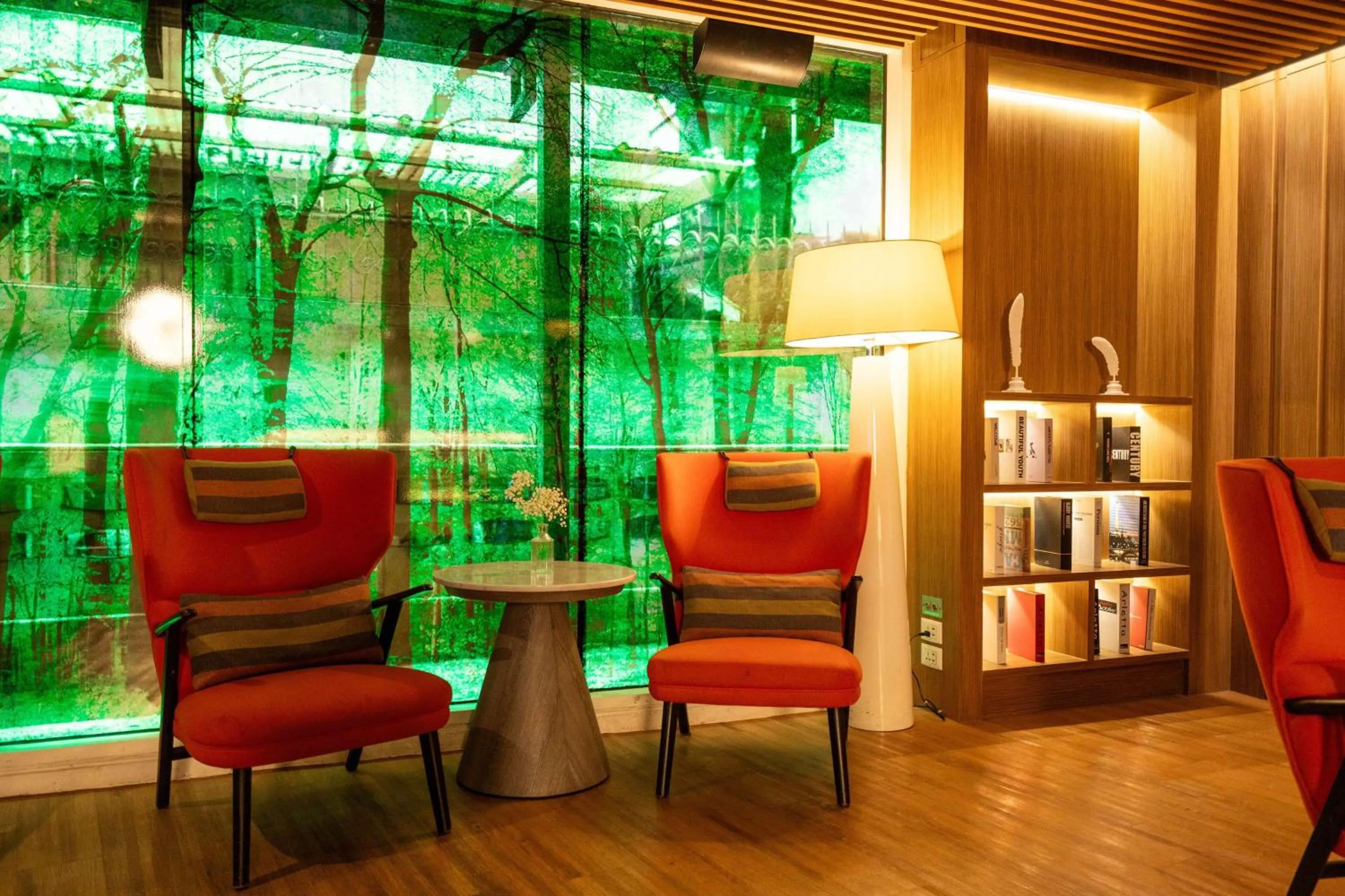 Lobby or reception in Park Plaza Bangkok Soi 18