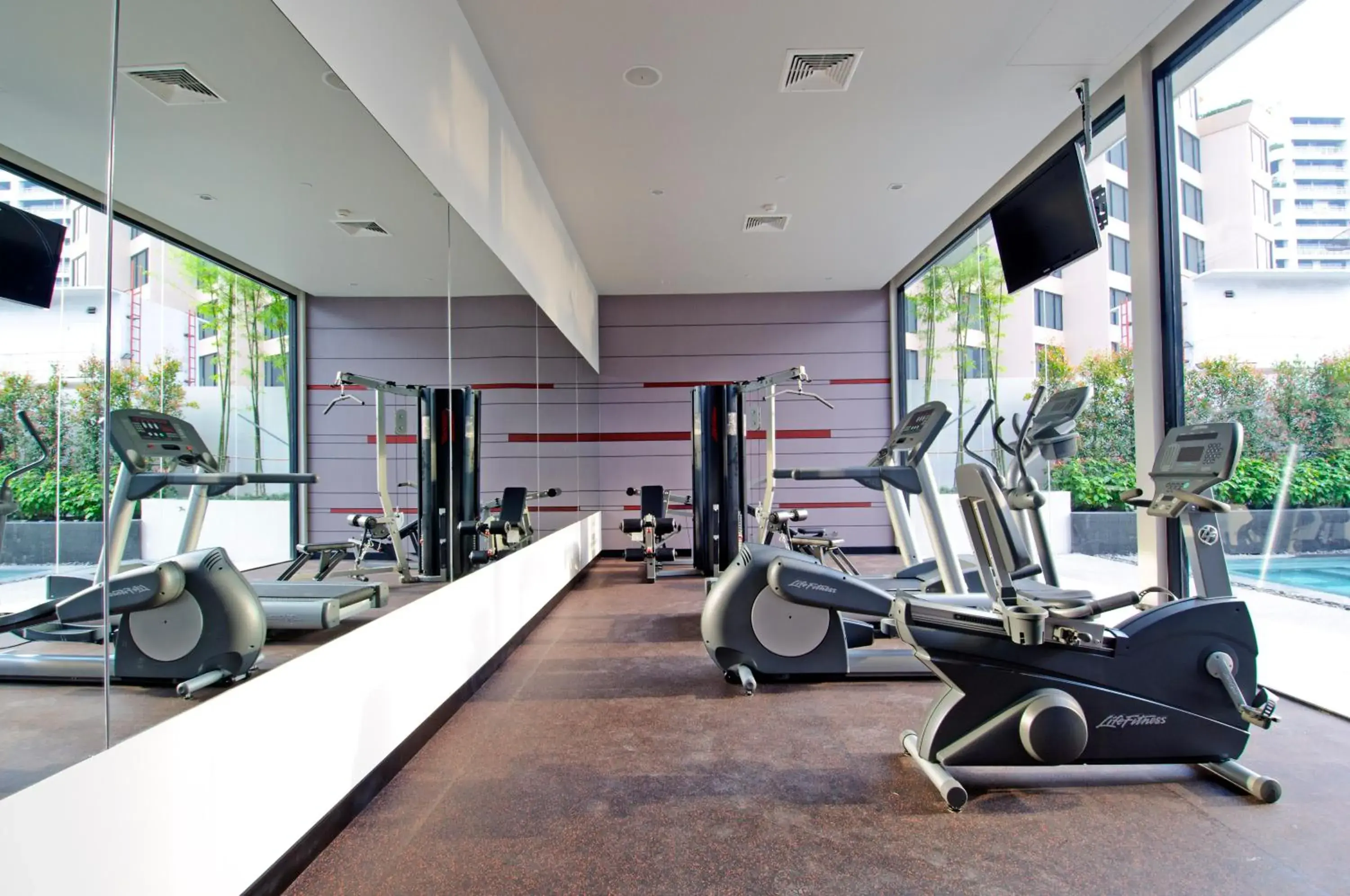 Fitness centre/facilities in Park Plaza Bangkok Soi 18 Fitness centre/facilities in Park Plaza Bangkok Soi 18