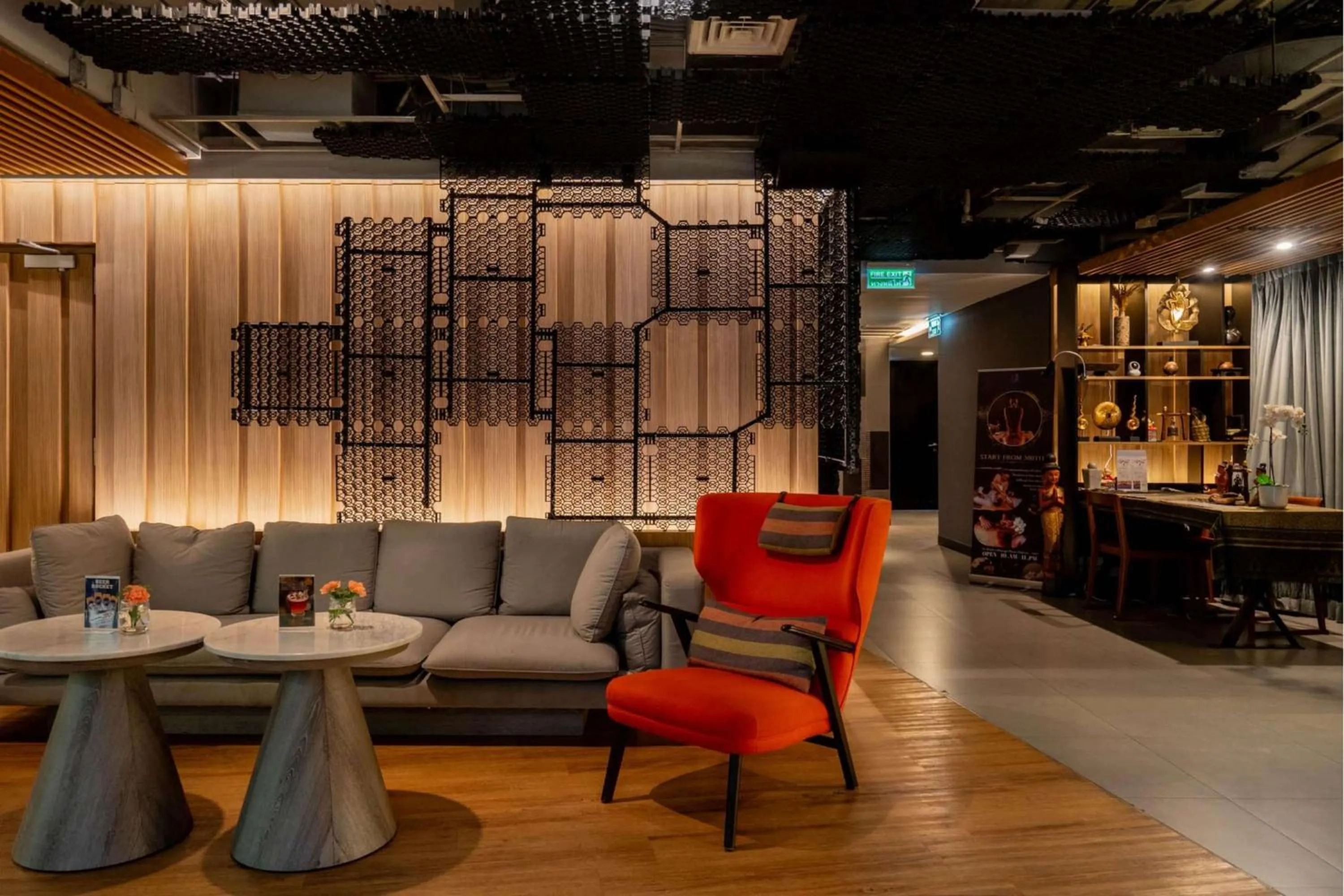 Lobby or reception in Park Plaza Bangkok Soi 18