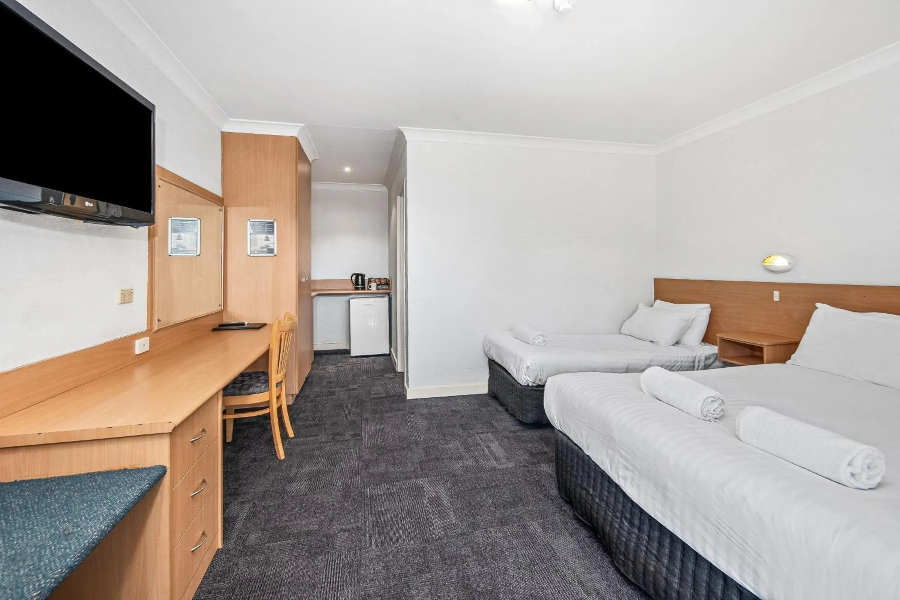 Diplomat Hotel Alice Springs Diplomat Hotel Alice Springs