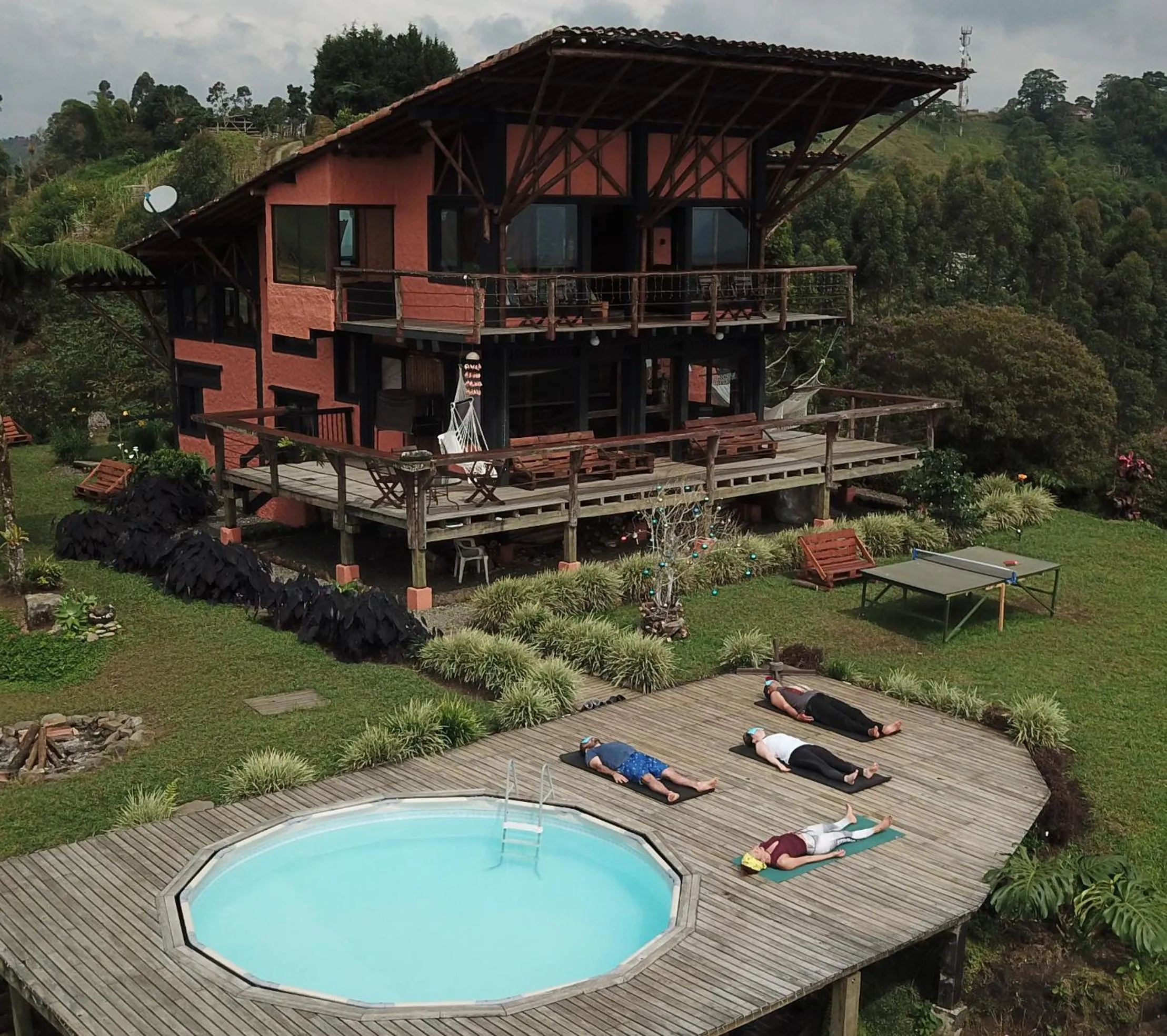 Pool view in Santa Elena de la Colina