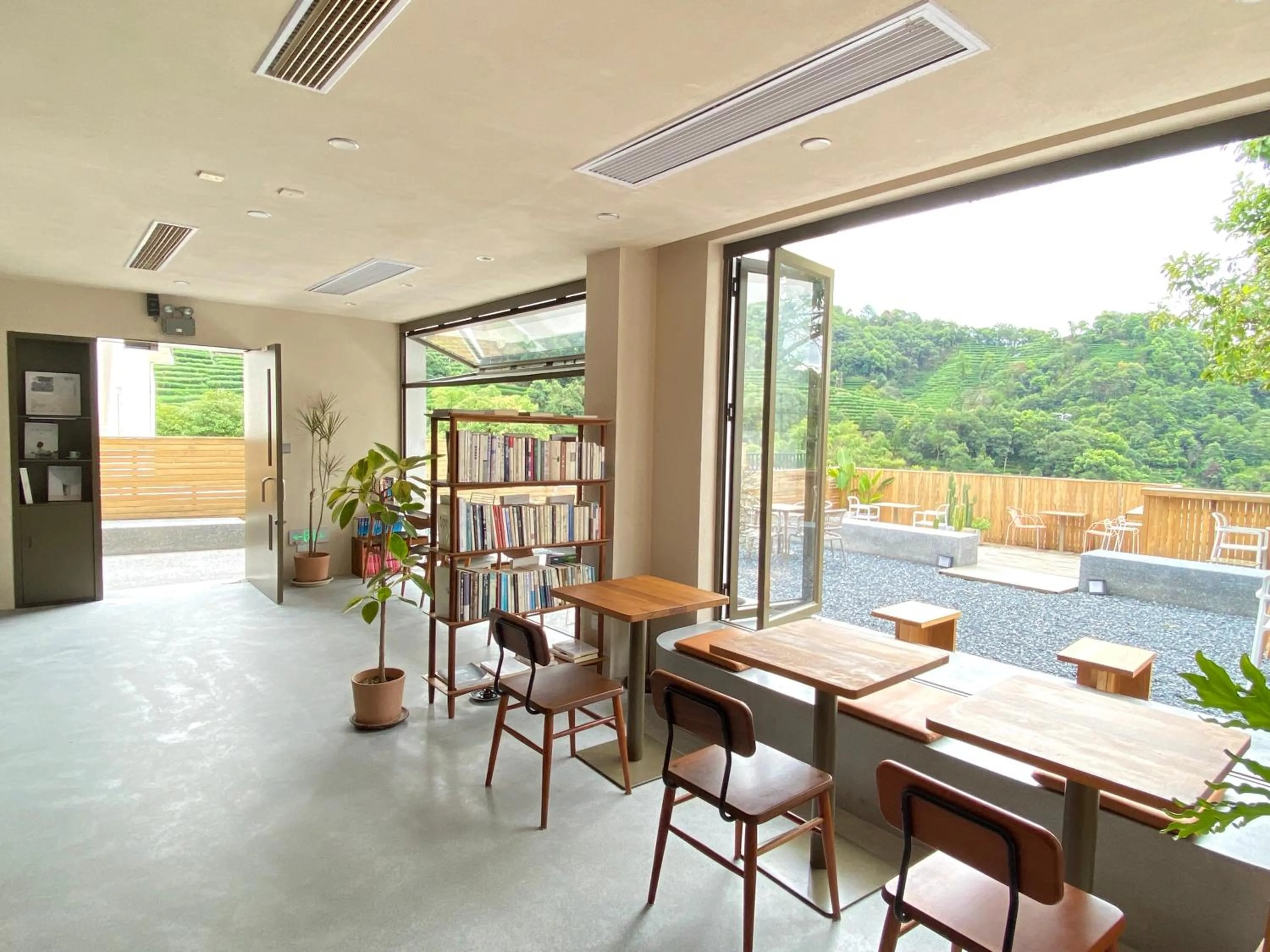 Seating area in Hangzhou Sansu Hotel