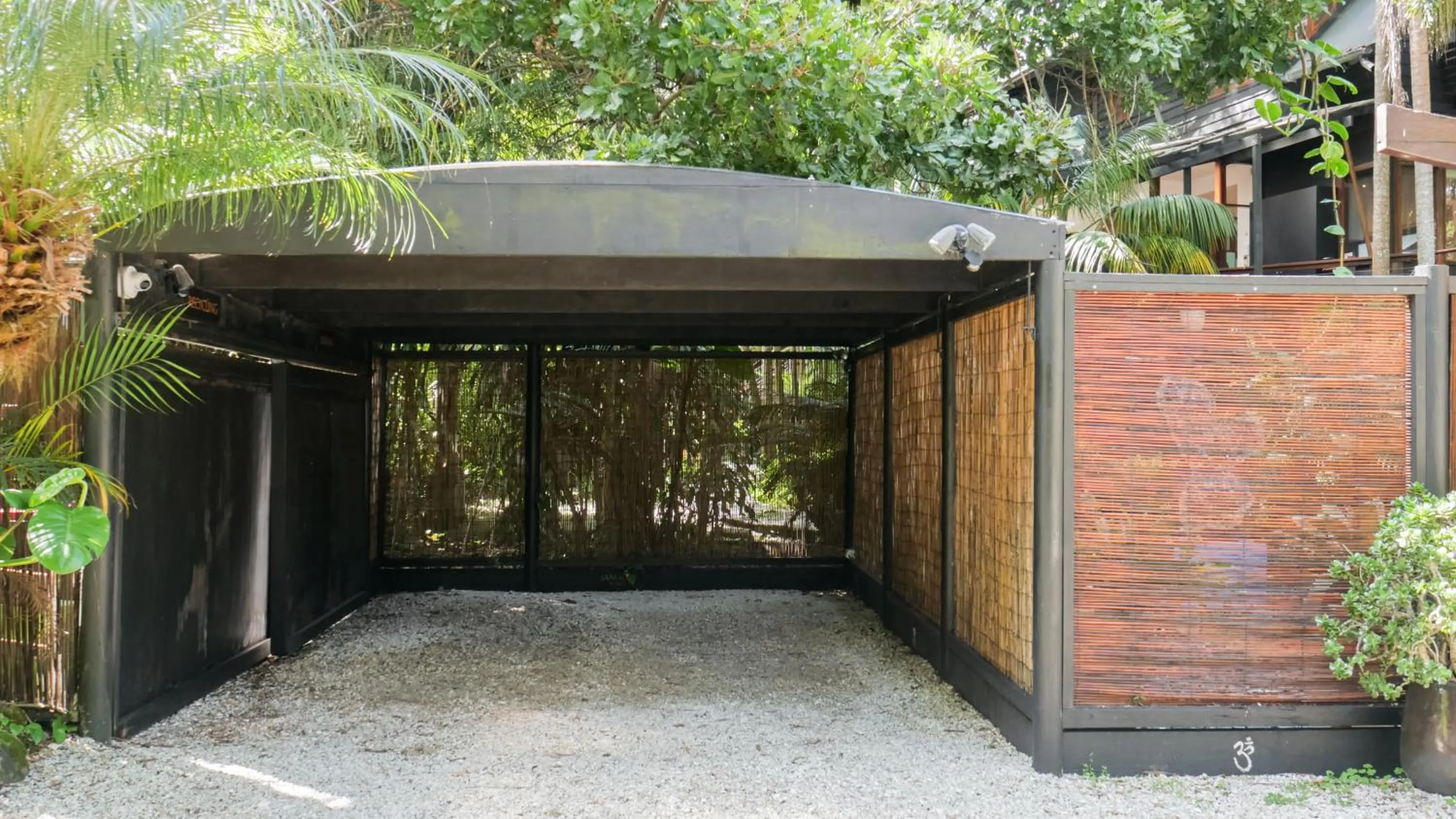 Parking in Shambhala @ Byron