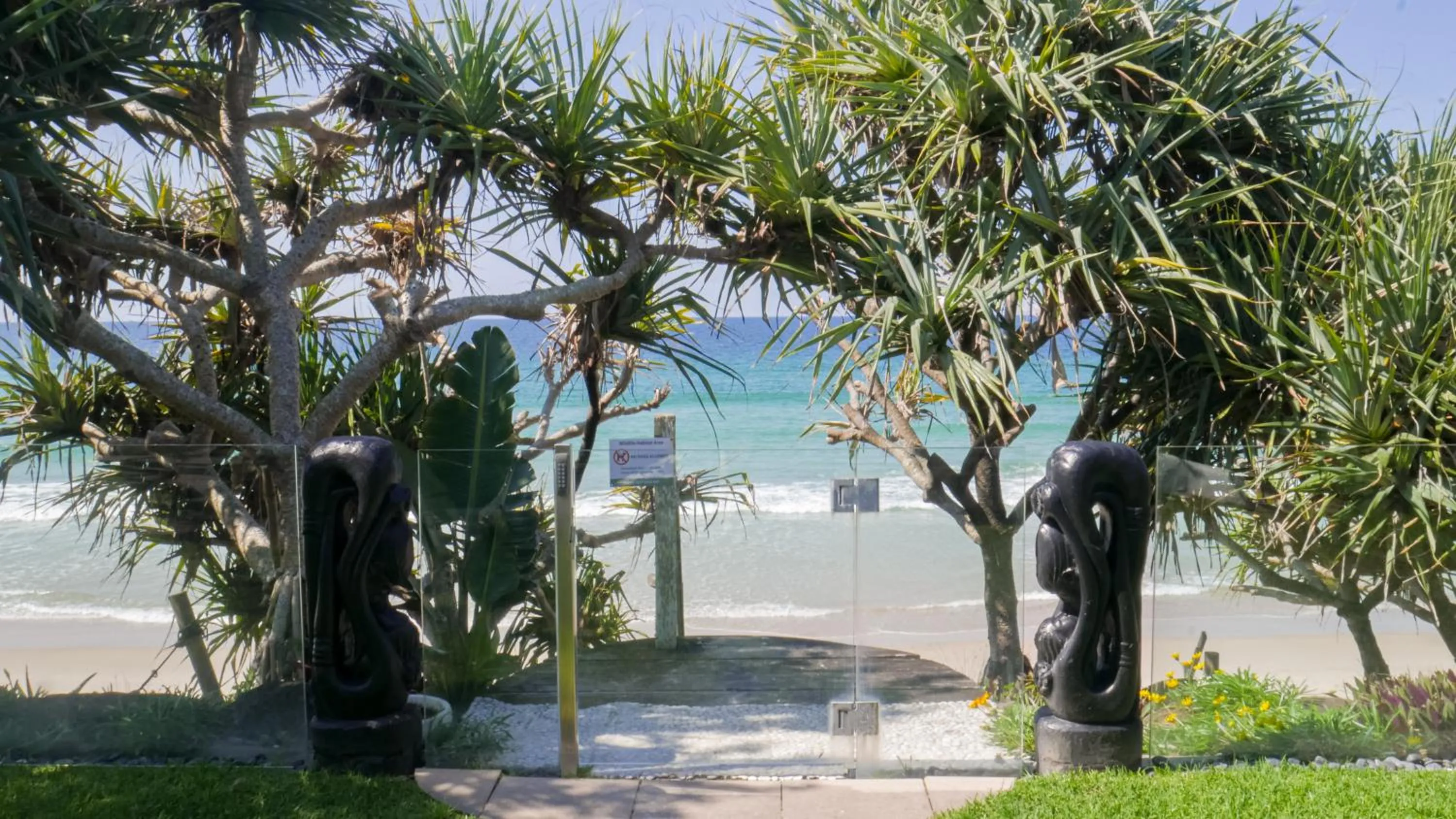 Beach in Shambhala @ Byron